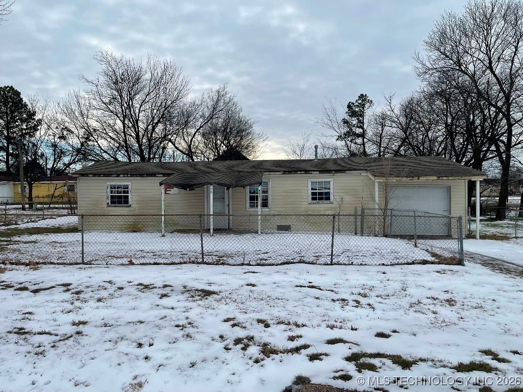 807 Nw 3rd Street Property Photo 1