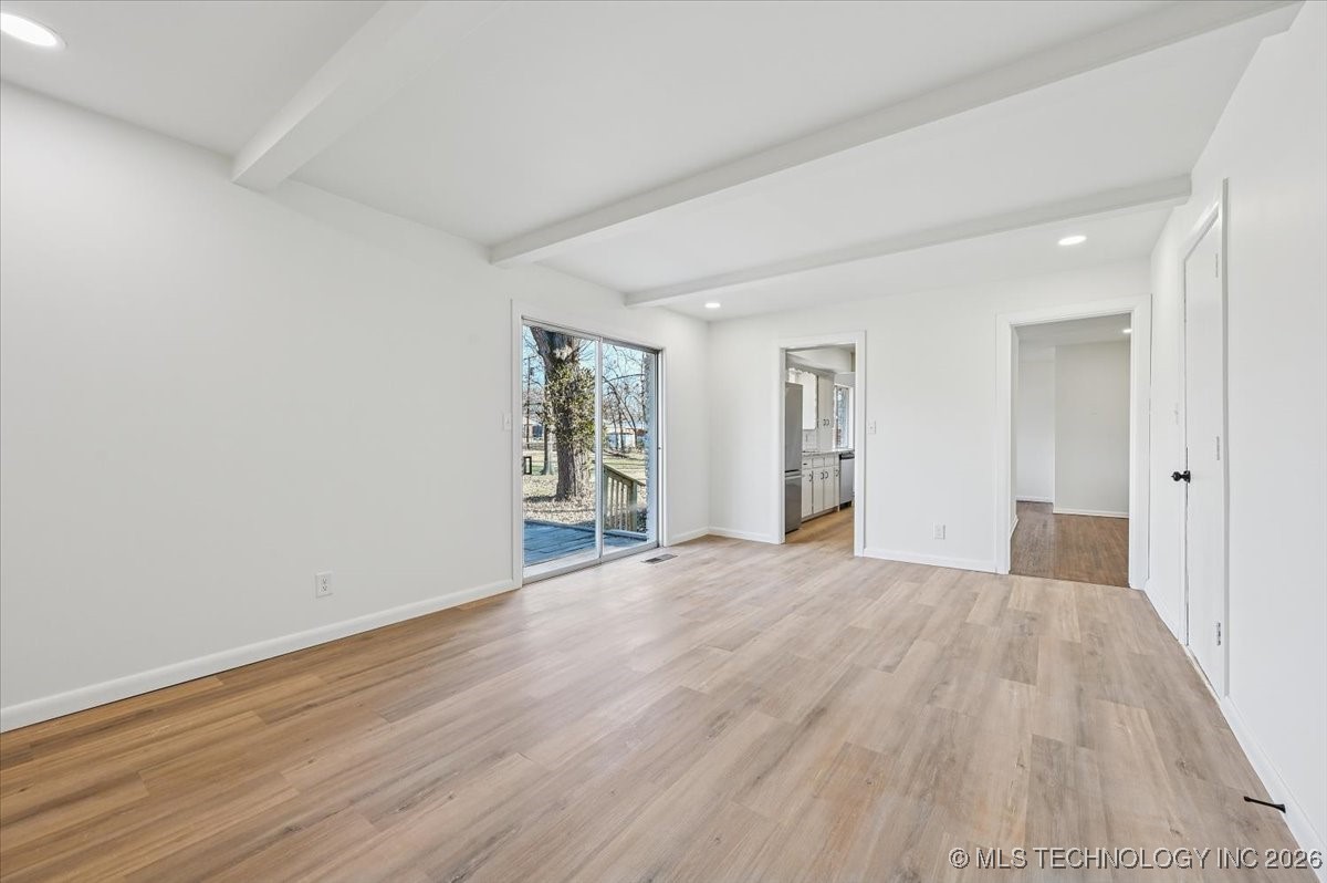 2239 W 45th Street Property Photo 16