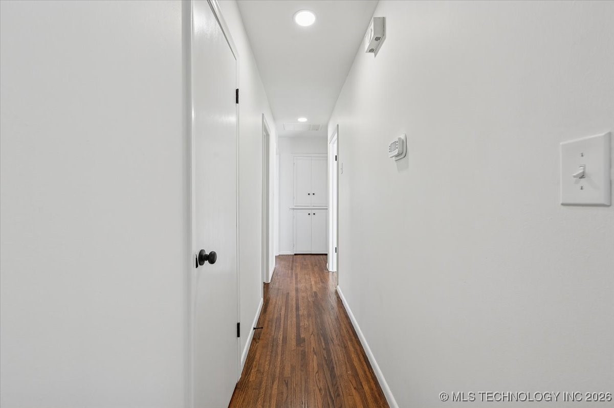 2239 W 45th Street Property Photo 18