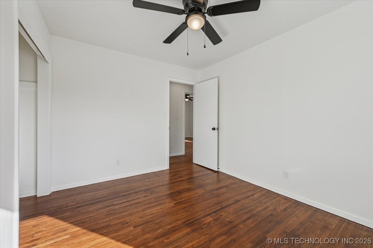 2239 W 45th Street Property Photo 27