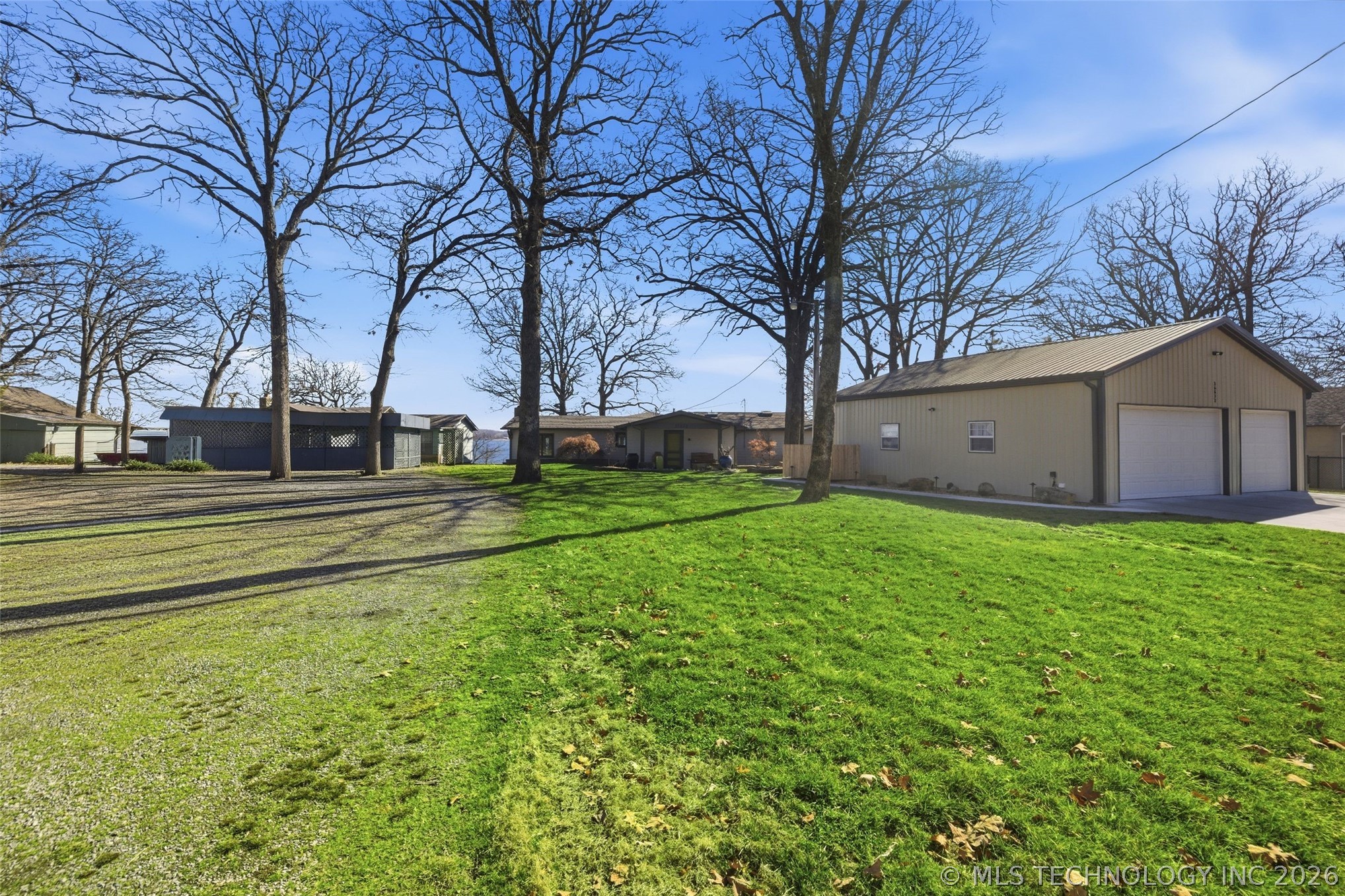 36632 S Cliff Crest Drive Property Photo 17