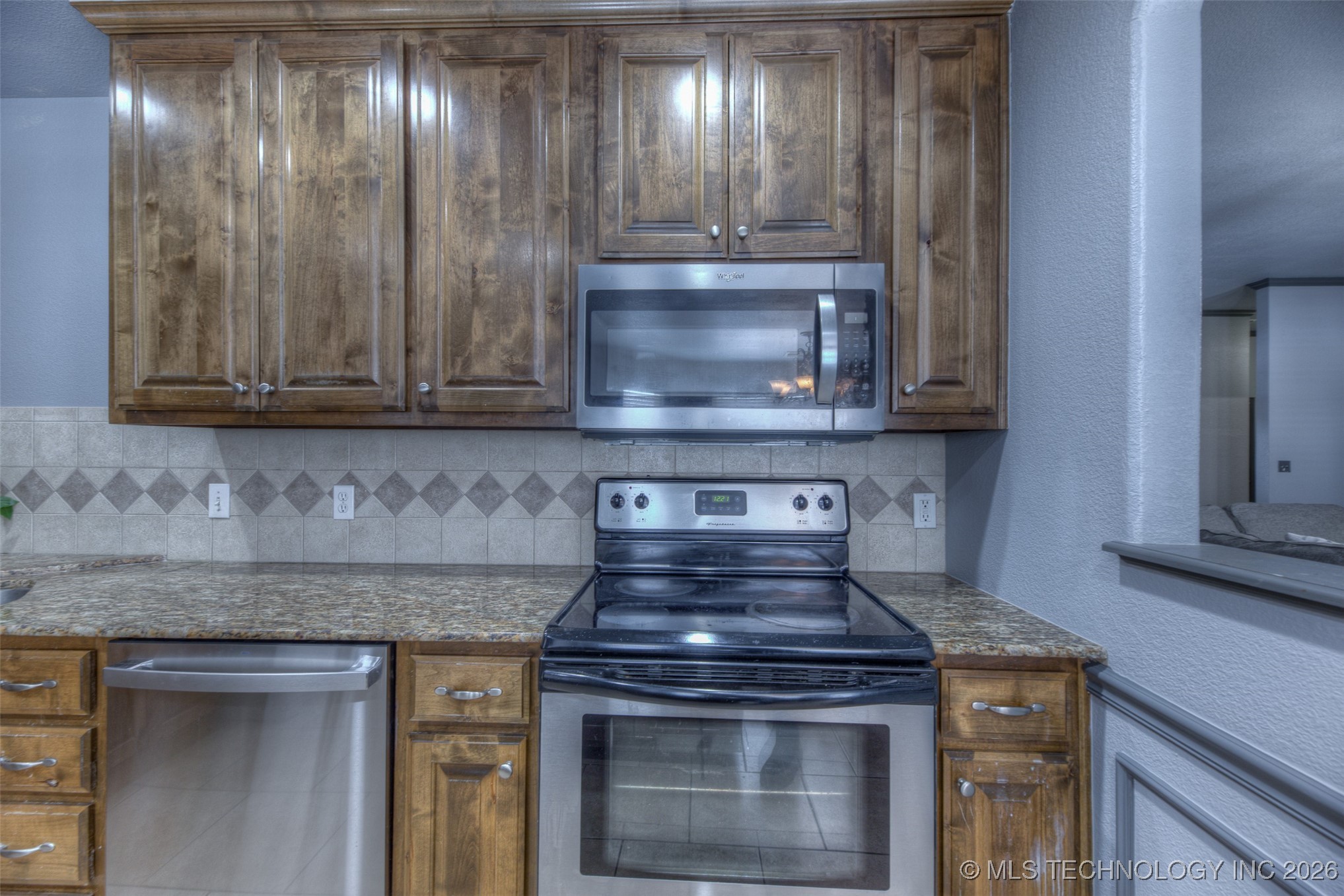 12801 N 44th East Avenue Property Photo 14