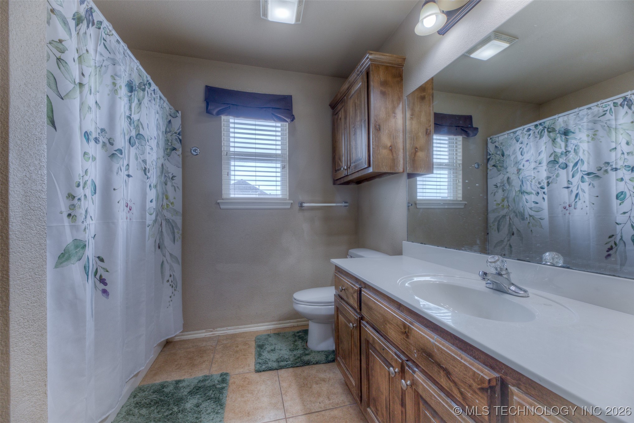 12801 N 44th East Avenue Property Photo 25