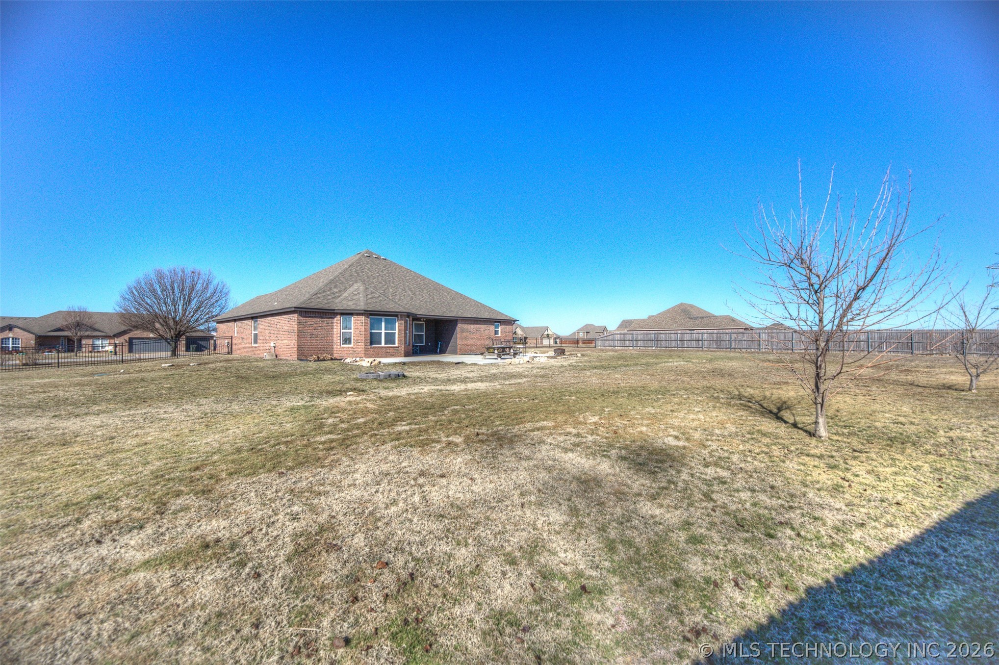 12801 N 44th East Avenue Property Photo 31