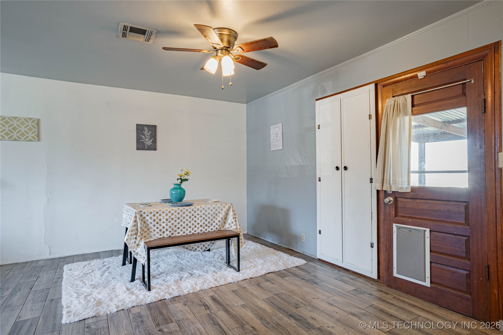 1410 Abbott Street Property Photo 10