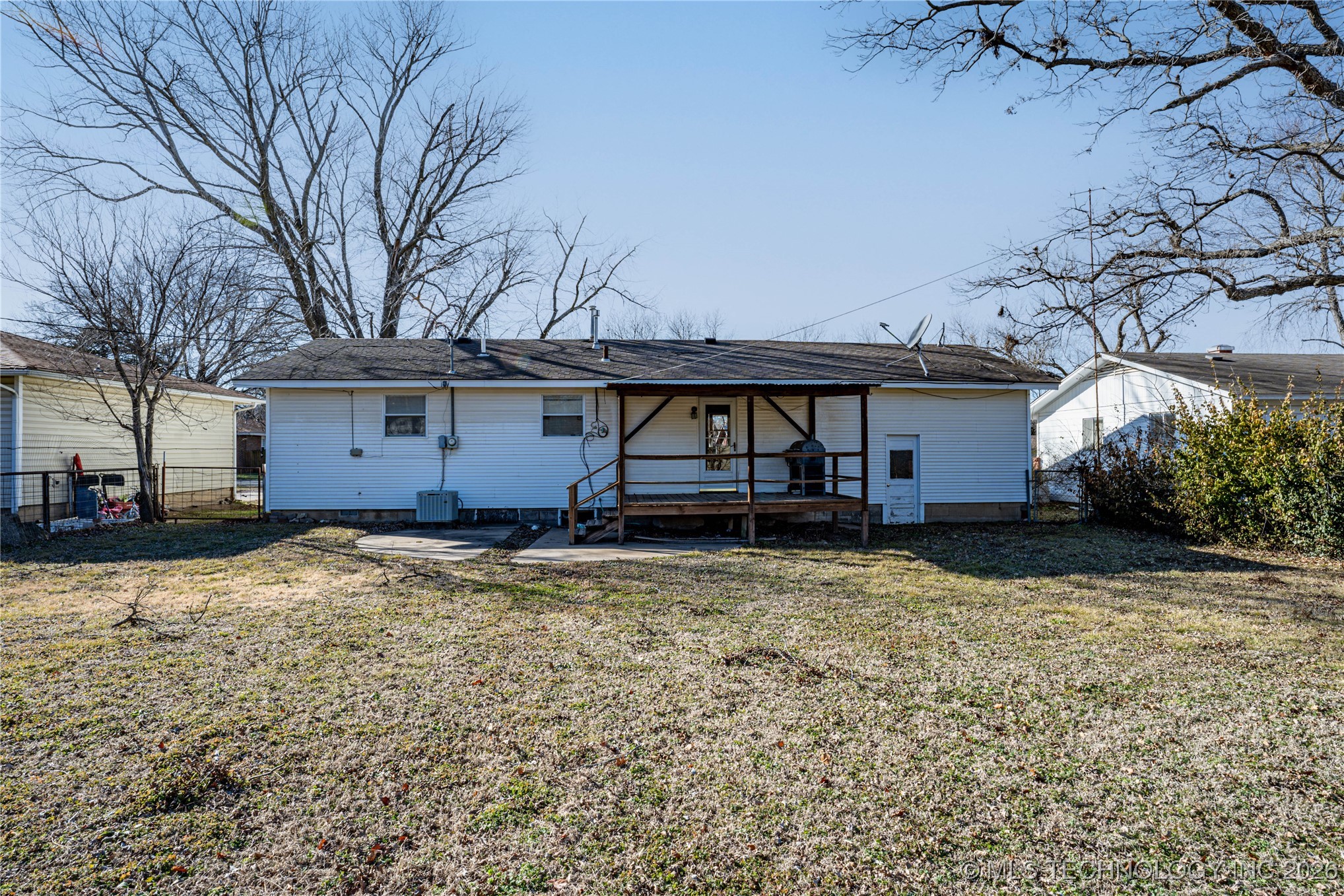 1410 Abbott Street Property Photo 22