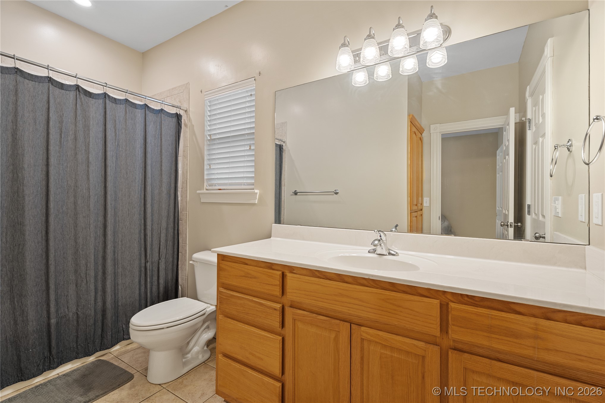 4932 Fairview Road Property Photo 11