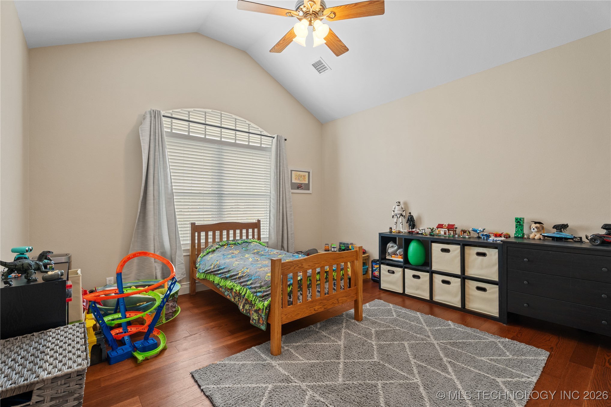 4932 Fairview Road Property Photo 12