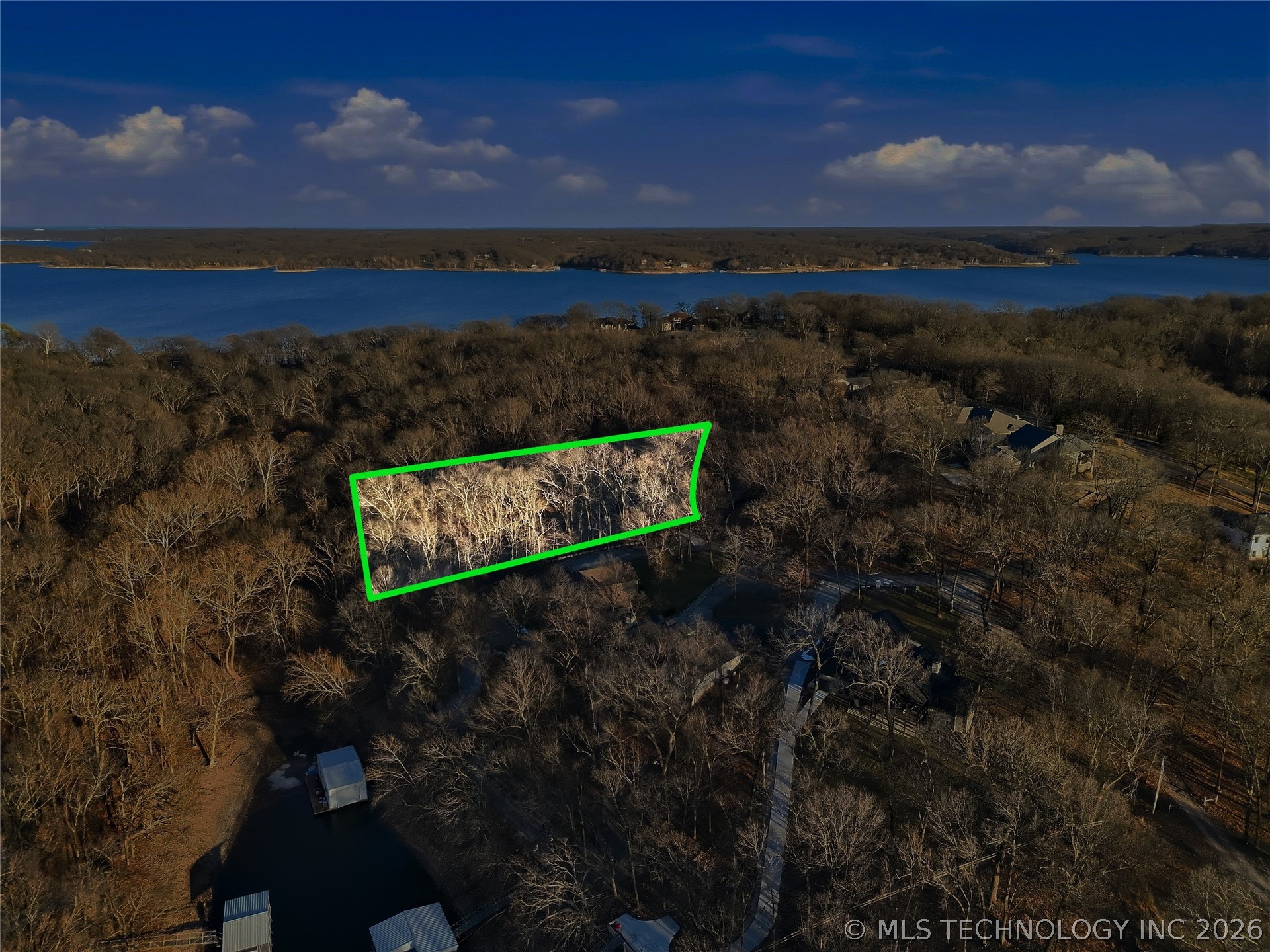 451403 Pheasant Circle Property Photo 3