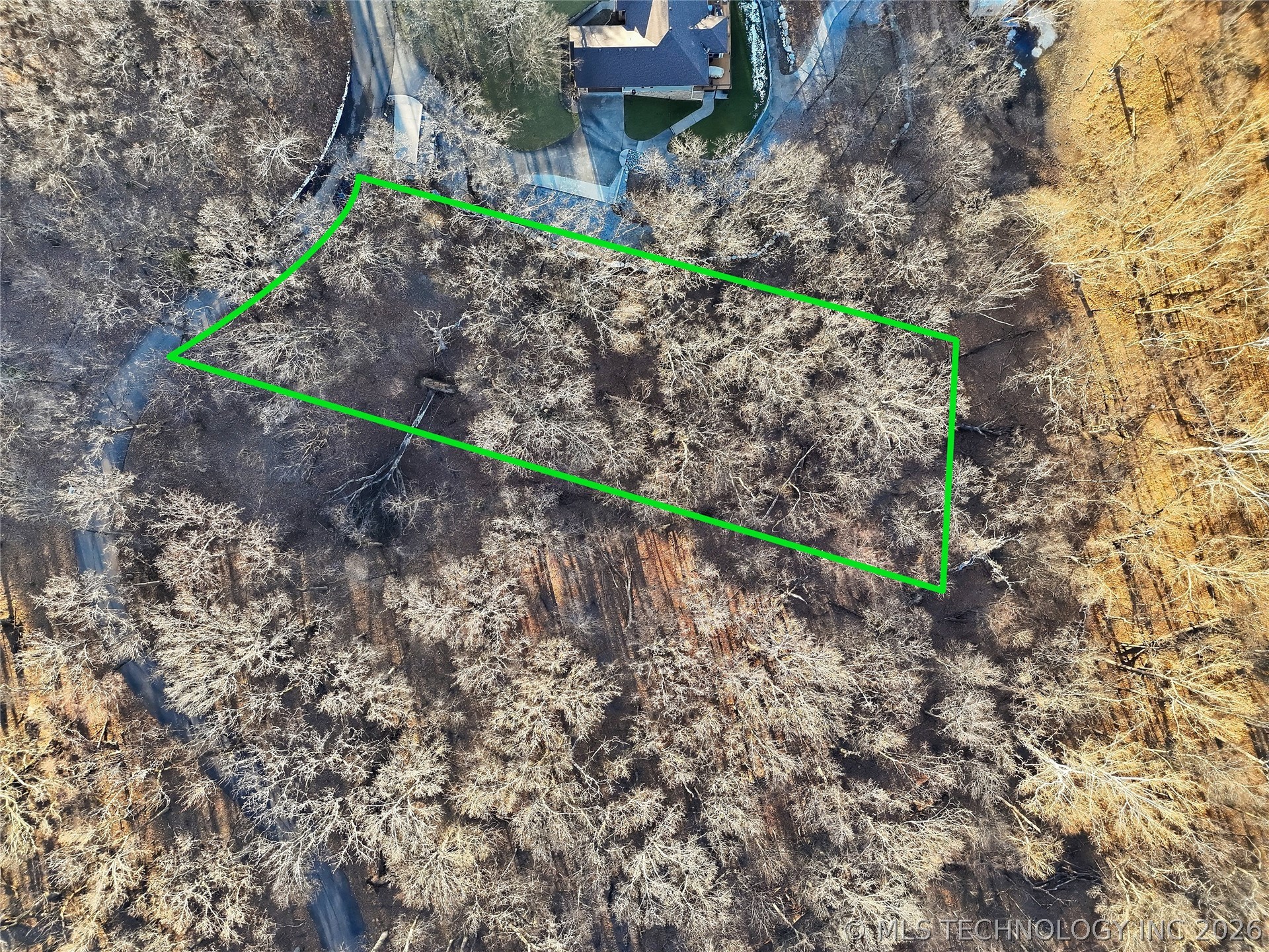 451403 Pheasant Circle Property Photo 5