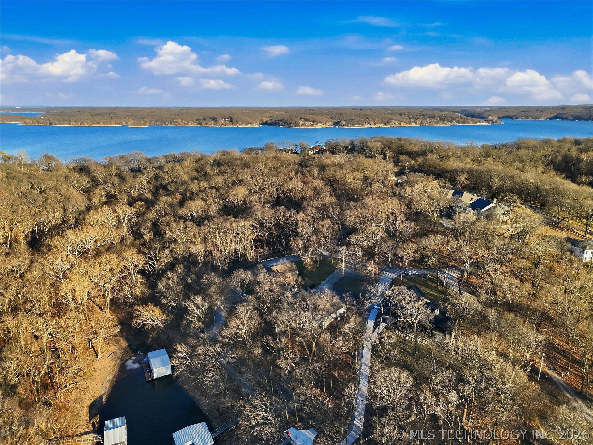 451403 Pheasant Circle Property Photo 9