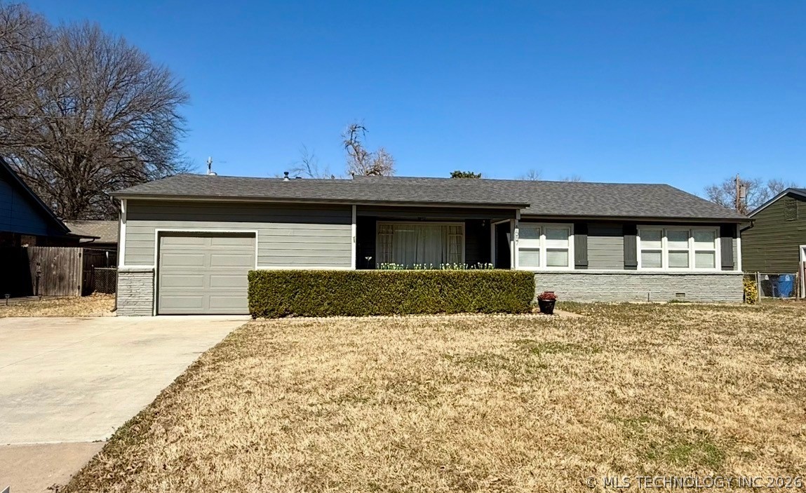 1557 E 49th Place Property Photo 1