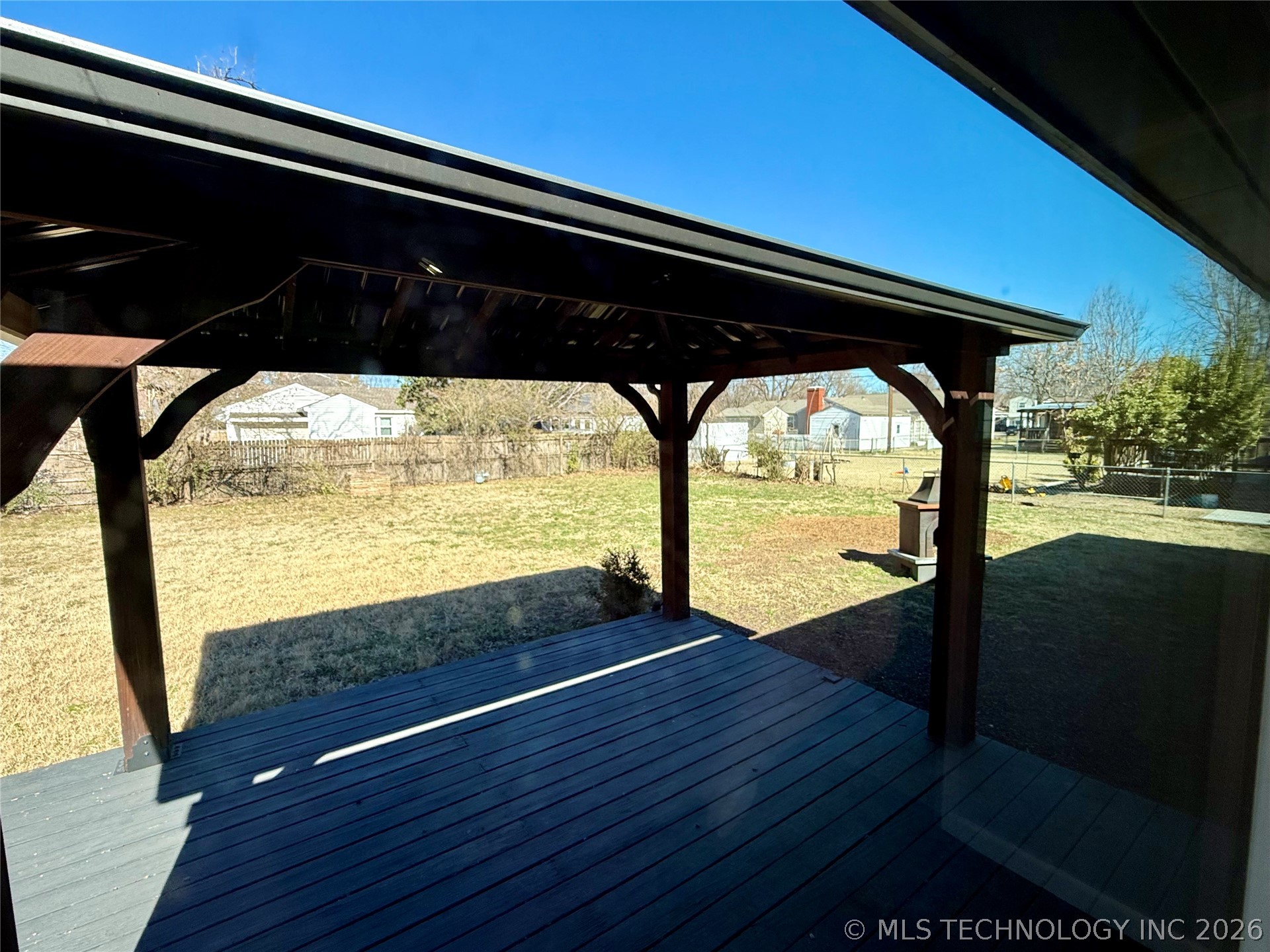 1557 E 49th Place Property Photo 15