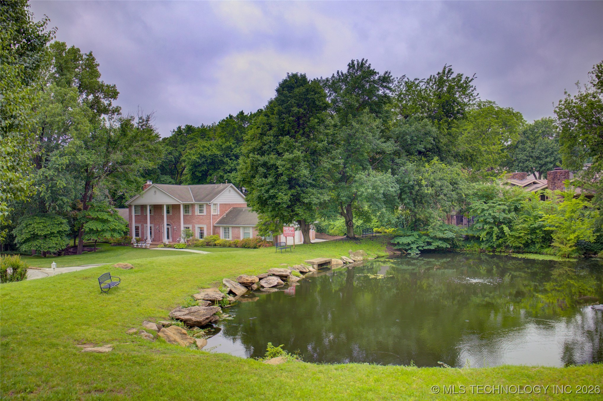 6642 S Jamestown Avenue Property Photo 1