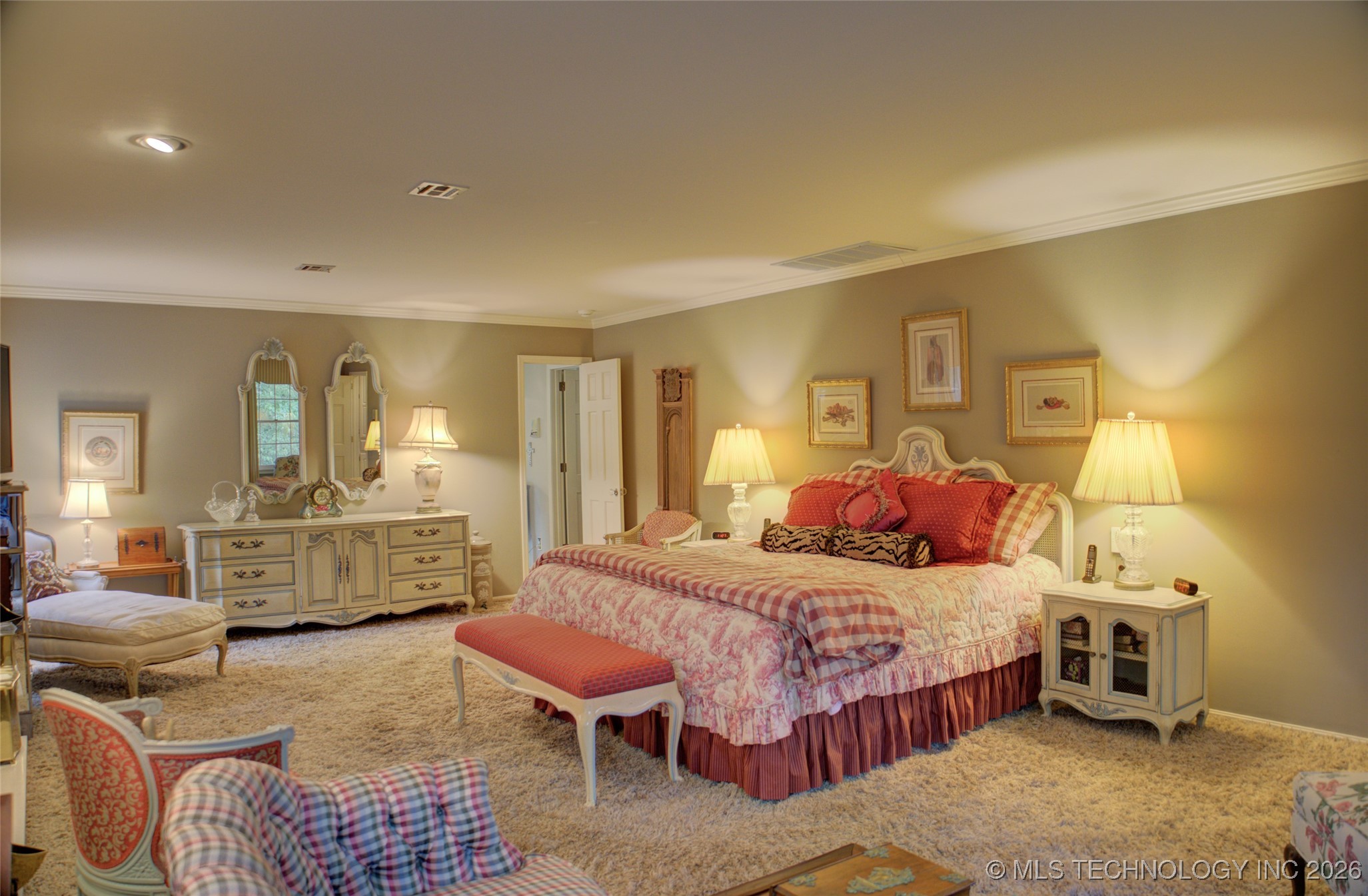 6642 S Jamestown Avenue Property Photo 47