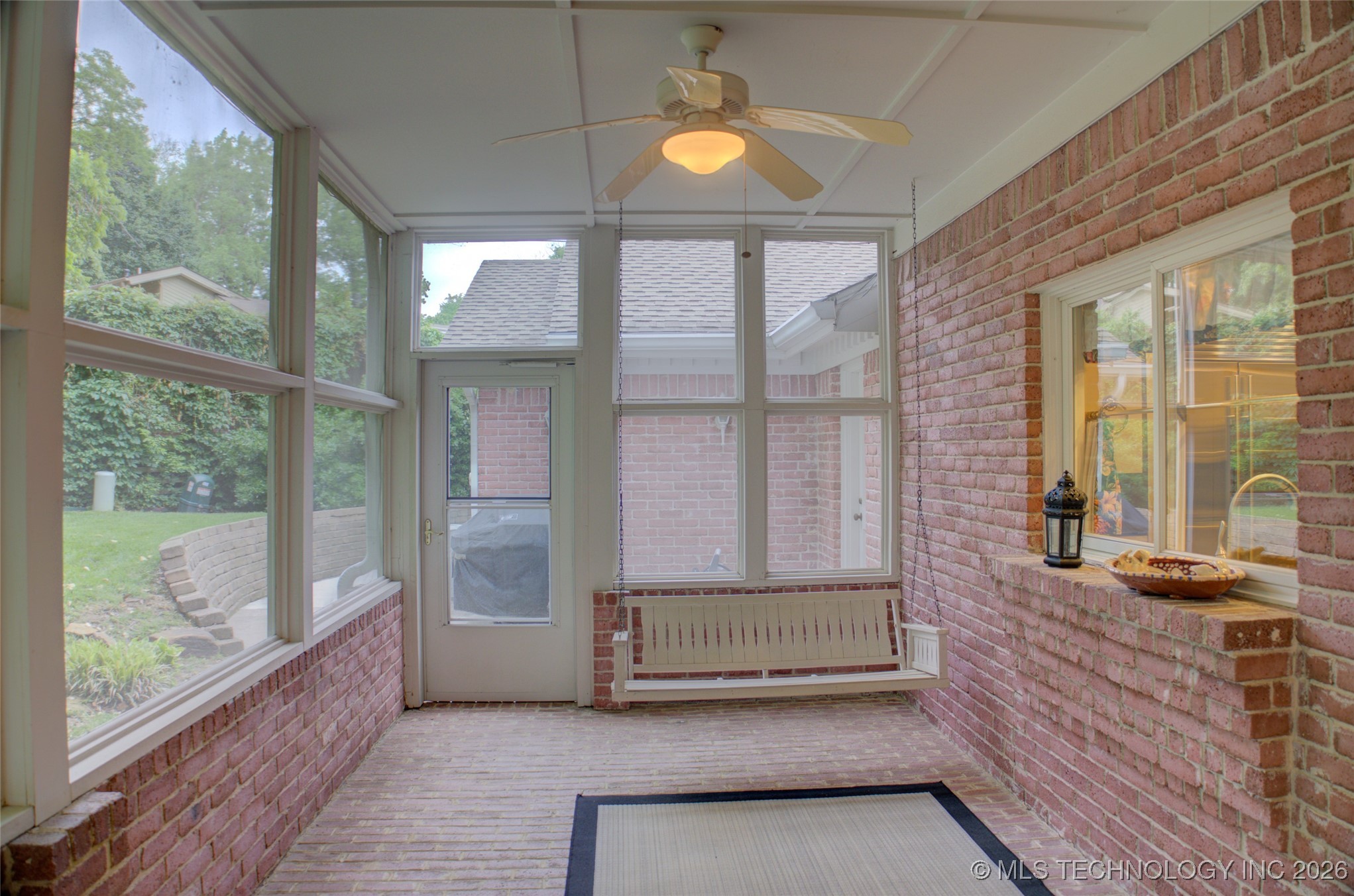 6642 S Jamestown Avenue Property Photo 70