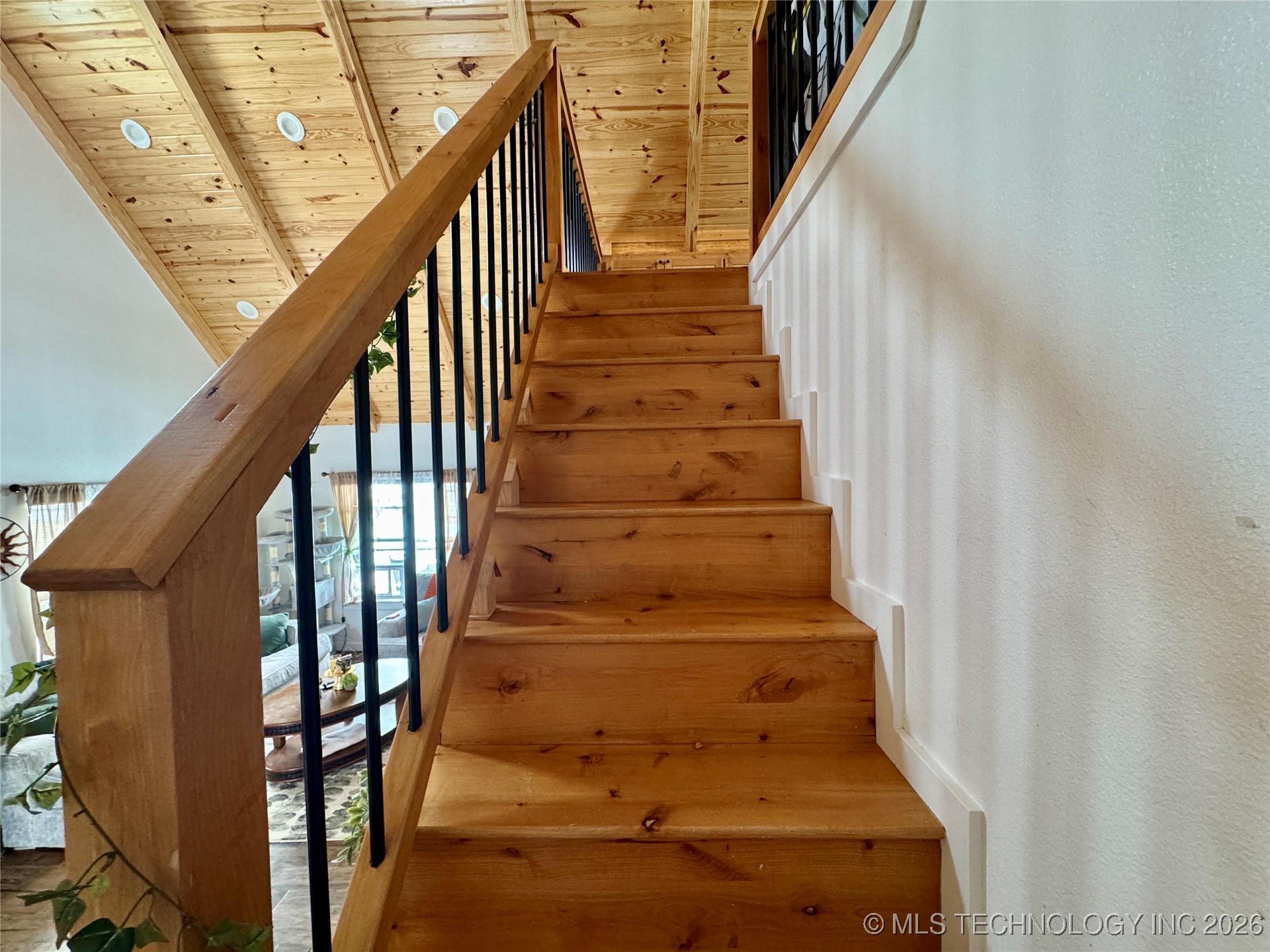 2892 E Wise Road Property Photo 13