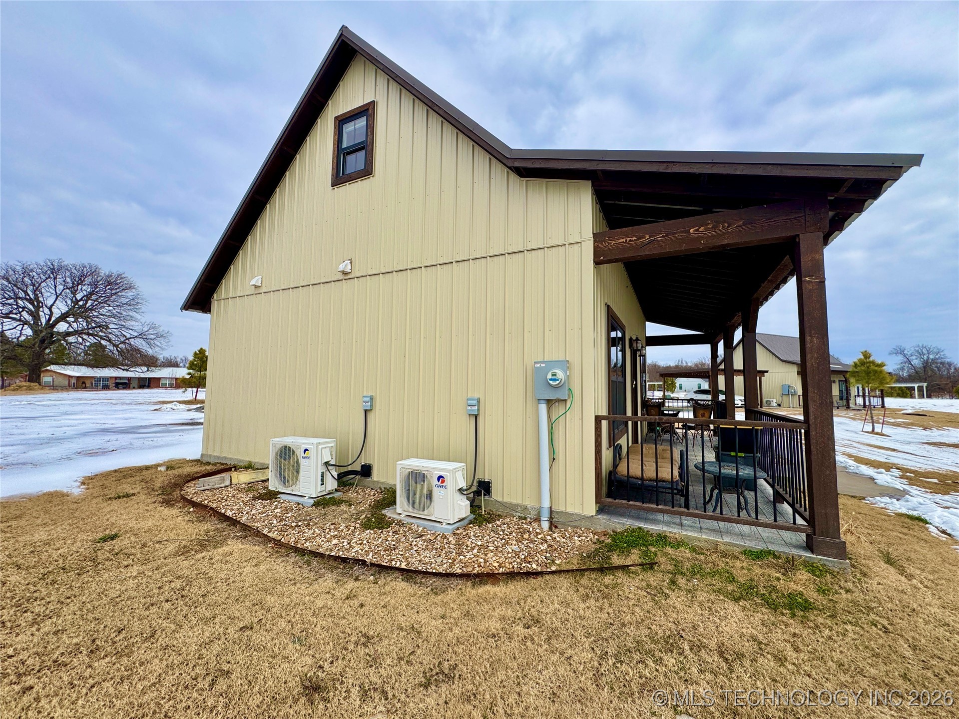 2892 E Wise Road Property Photo 18
