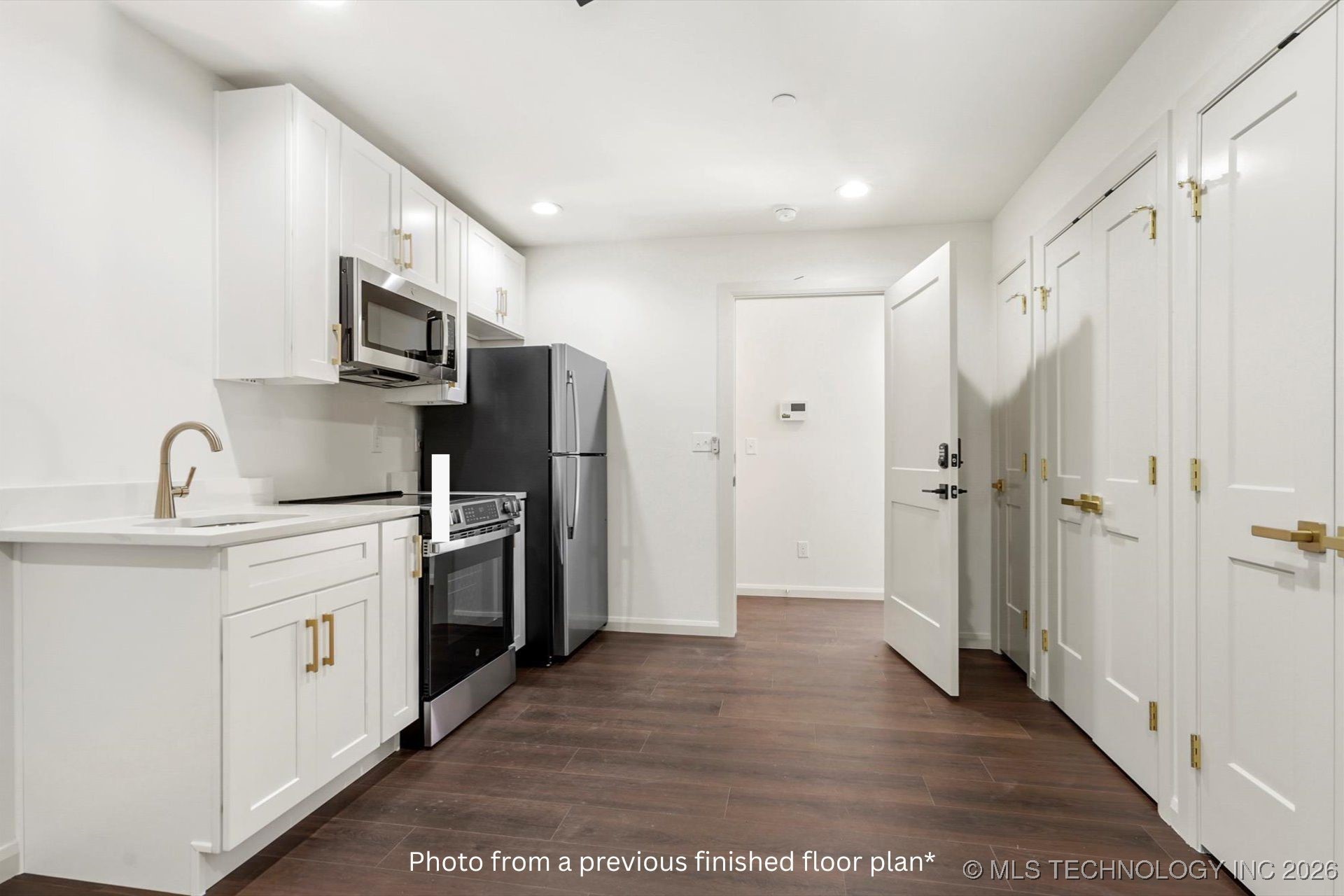 1244 S Quincy Avenue 2 Property Photo 10