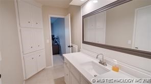 4207 E 78th Street Property Photo 29