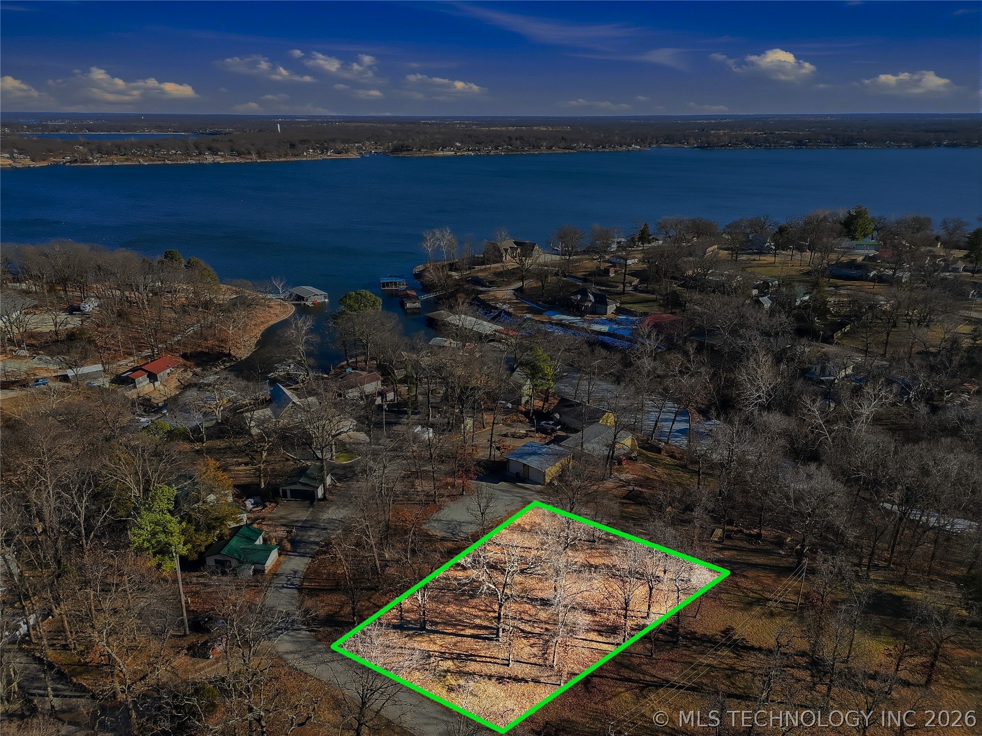 E 248 Lane Property Photo 3