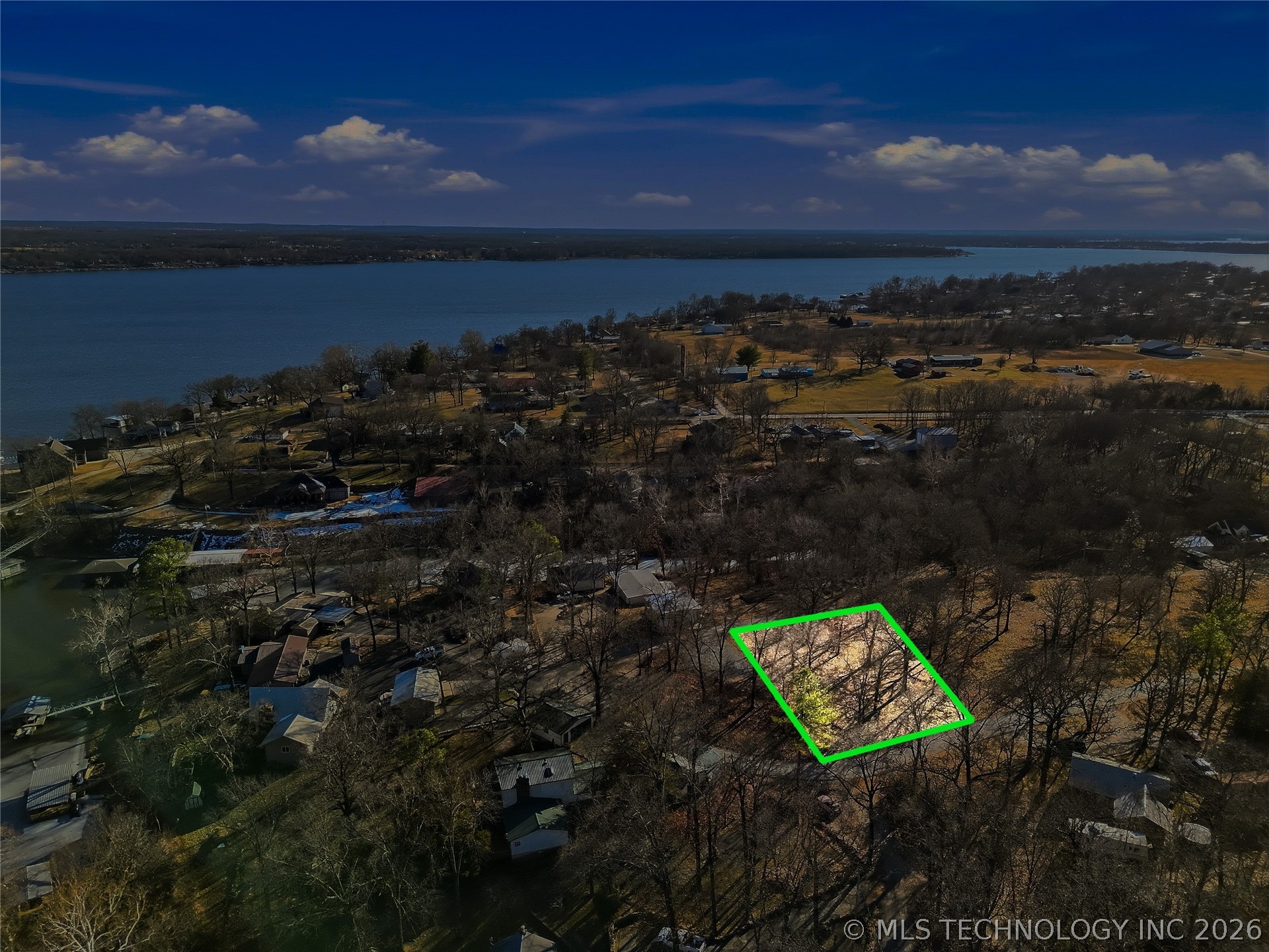 E 248 Lane Property Photo 19