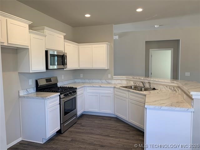 16210 S 88th East Avenue Property Photo 2