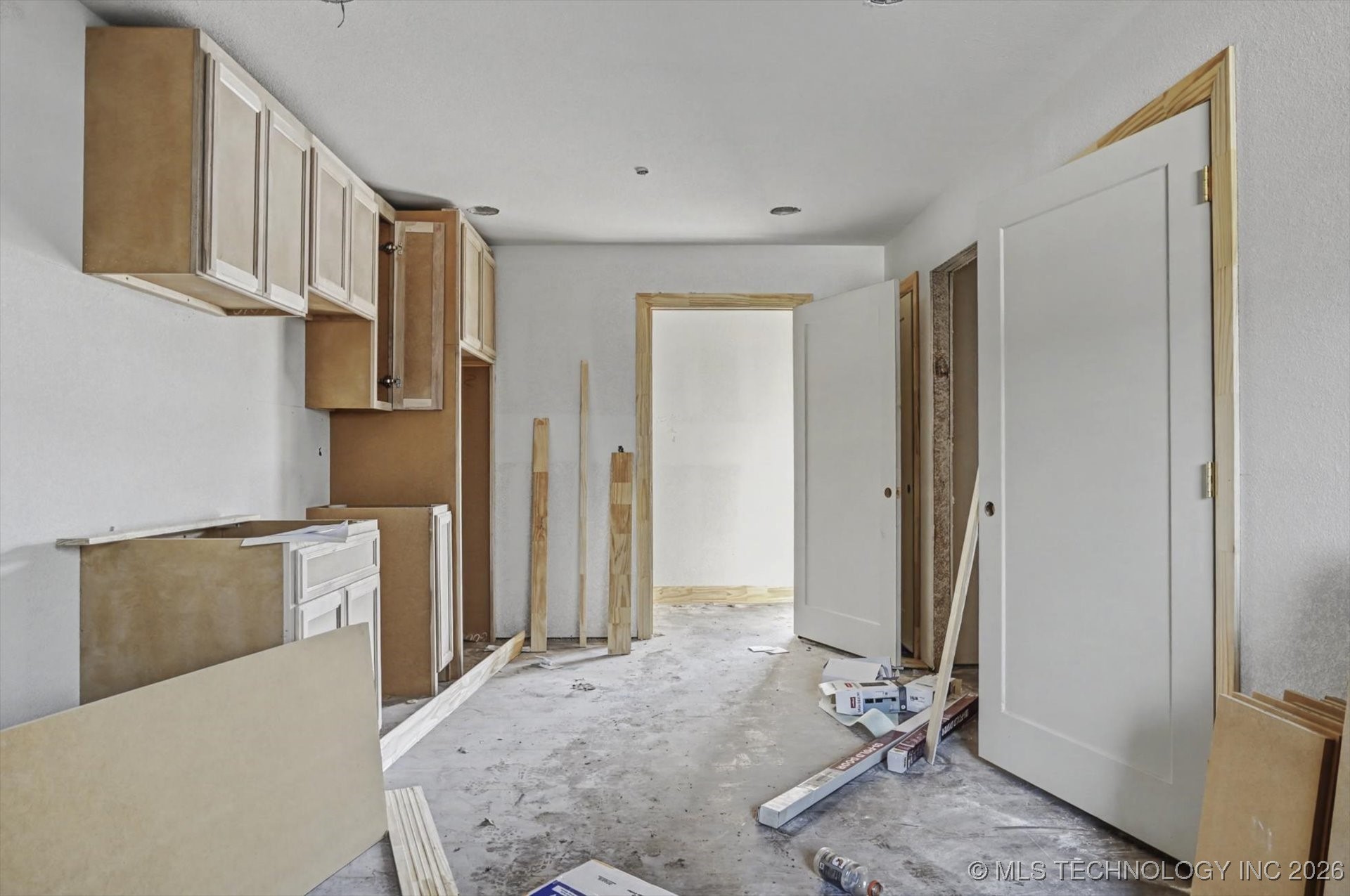 1244 S Quincy Avenue 3 Property Photo 9