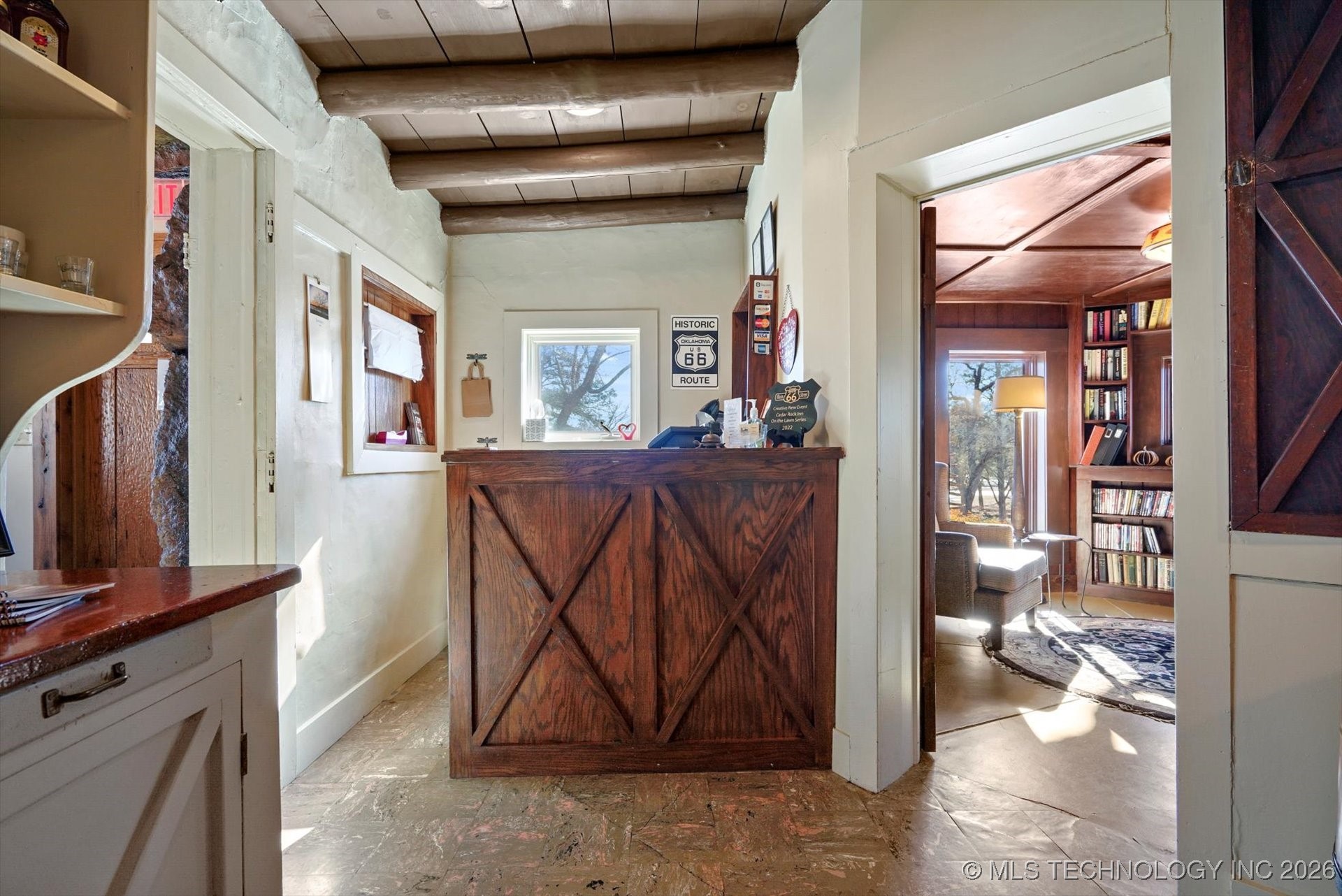 4347 W 41st Street Property Photo 12