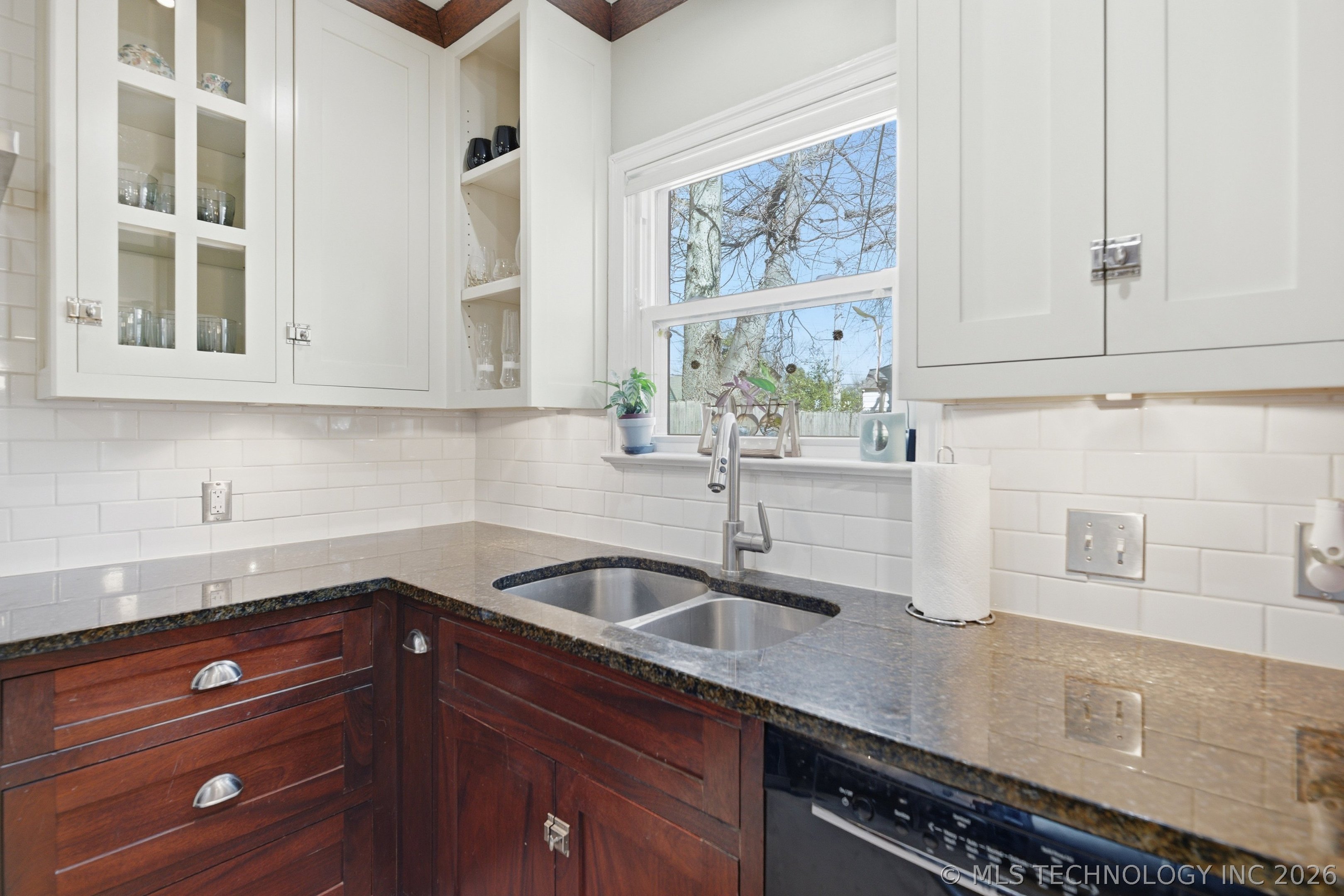 2117 S Delaware Court Property Photo 14