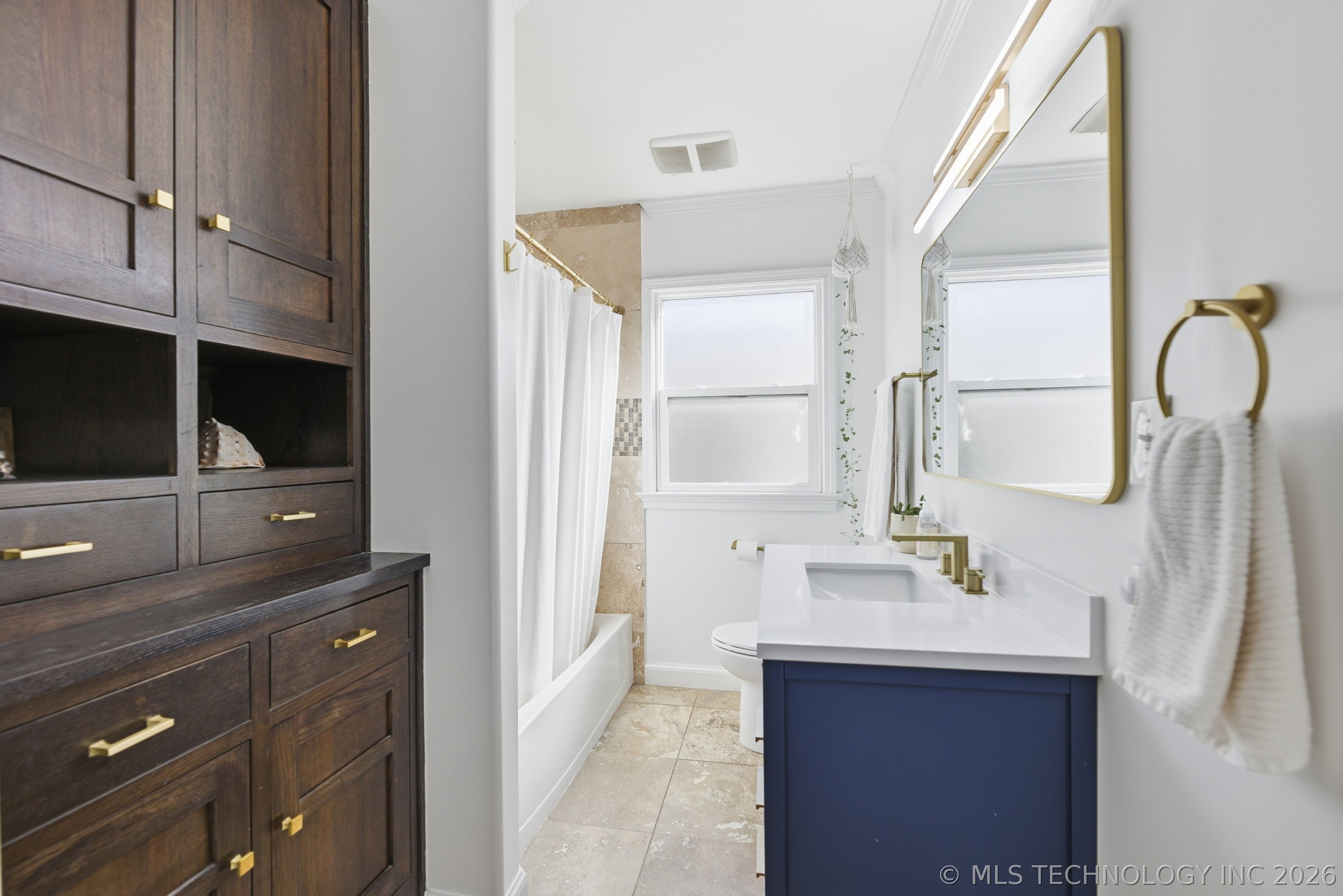 2117 S Delaware Court Property Photo 19