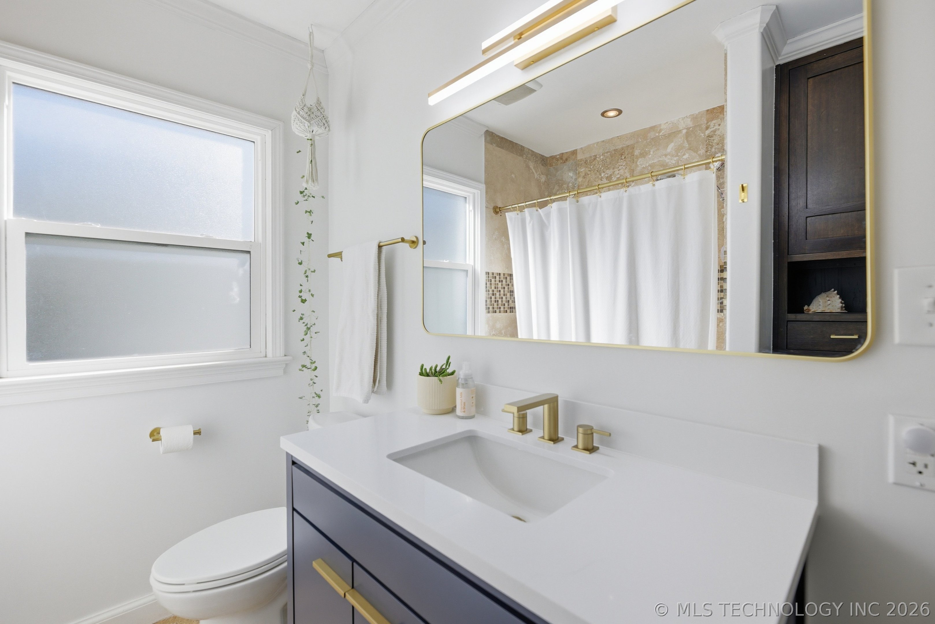 2117 S Delaware Court Property Photo 20