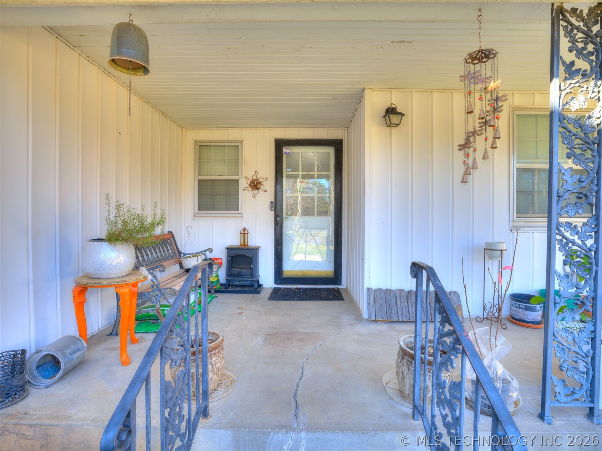 1541 E 61st Street Property Photo 7