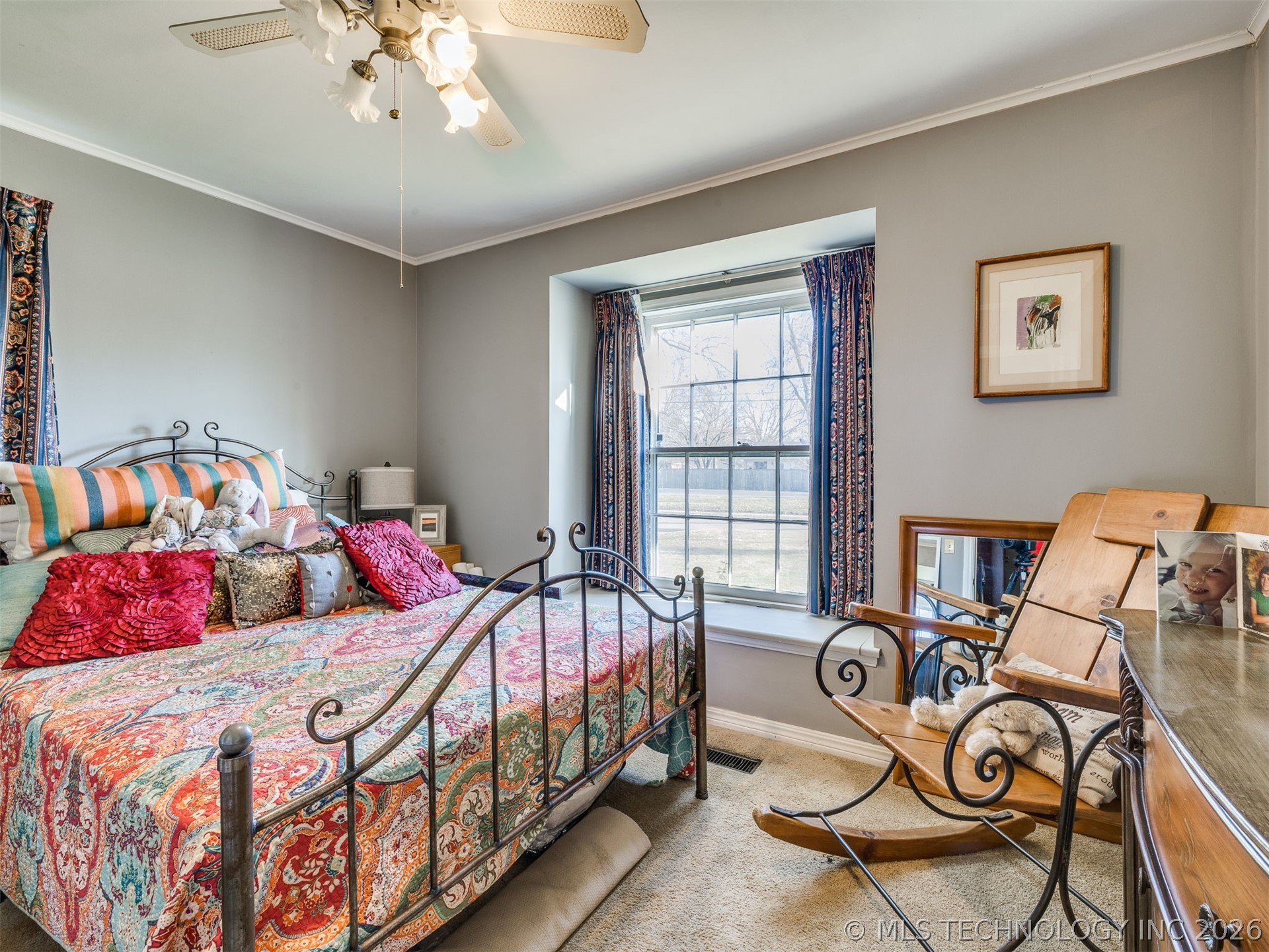 1541 E 61st Street Property Photo 24