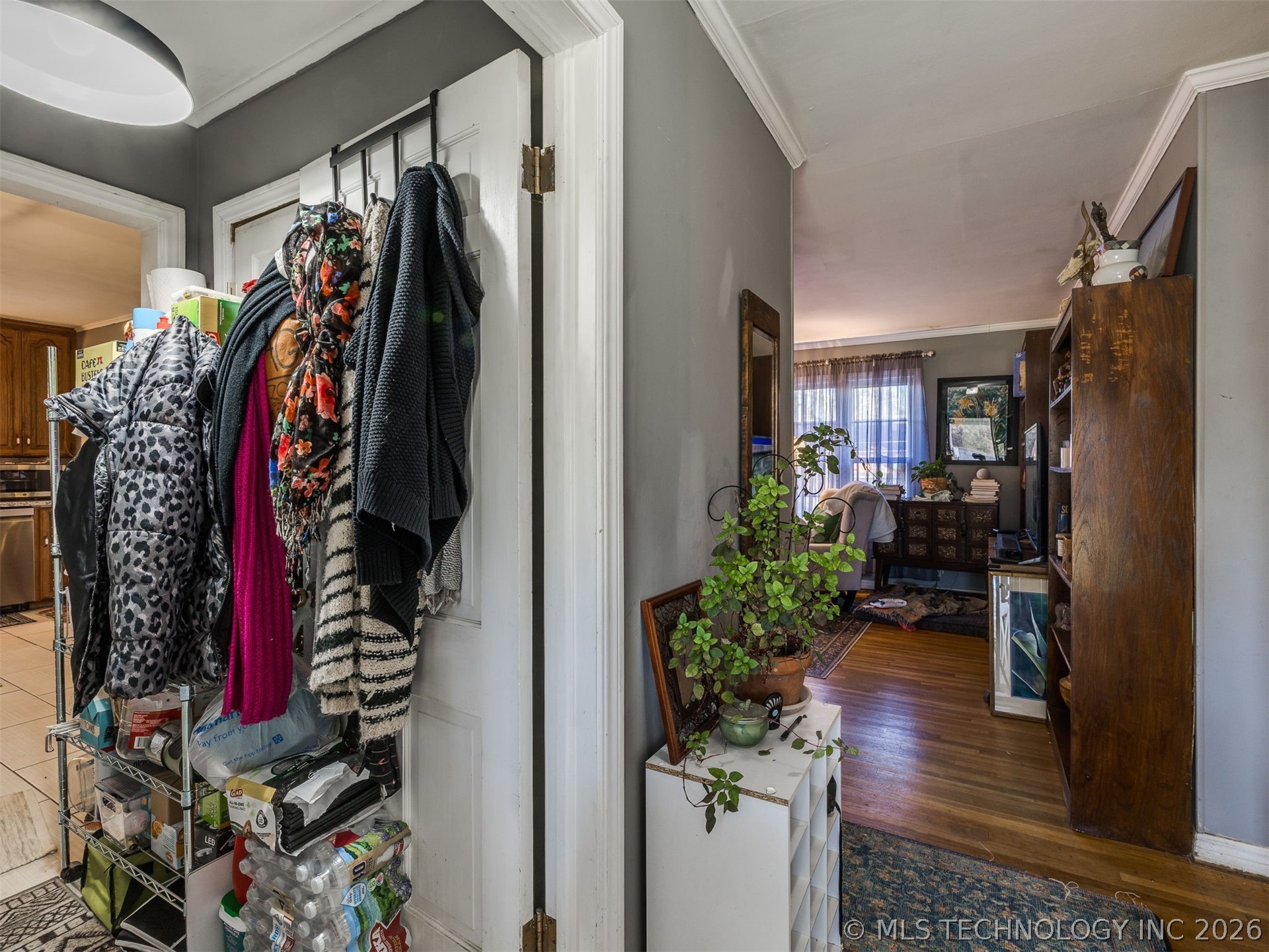 1541 E 61st Street Property Photo 30