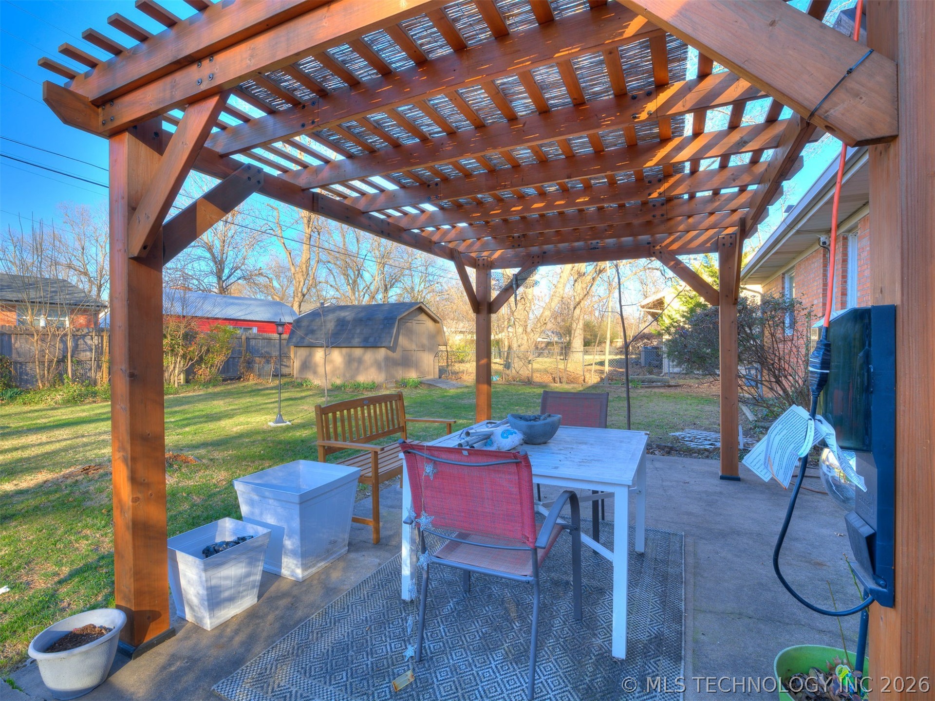 1541 E 61st Street Property Photo 34