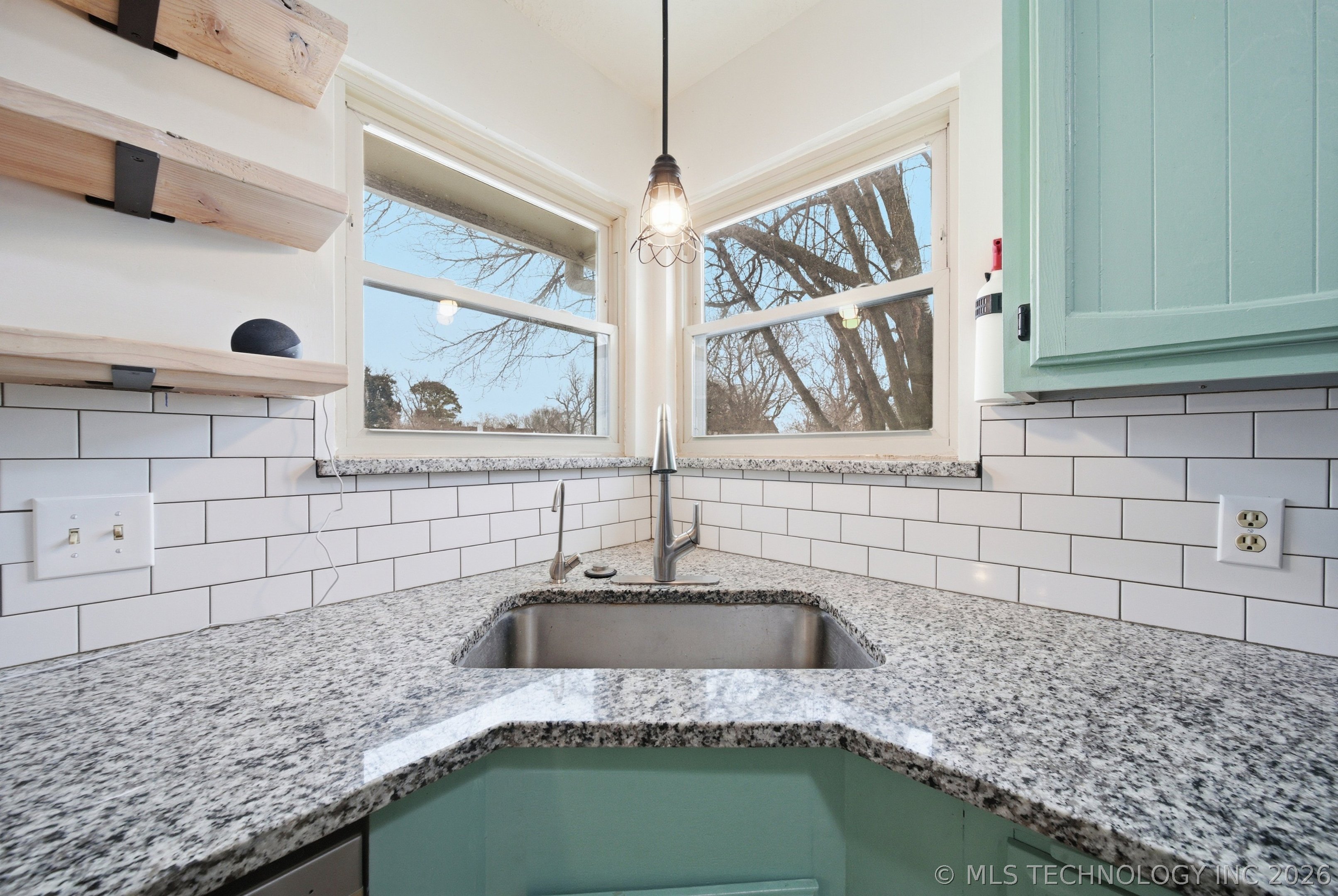 13971 S 94th East Avenue Property Photo 12