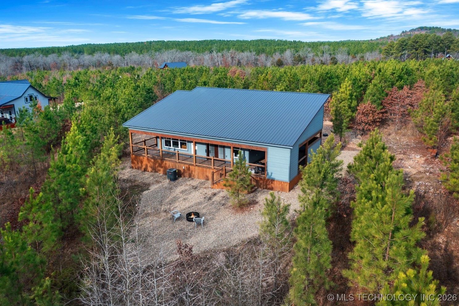 106 Red Holly Trail Property Photo 4