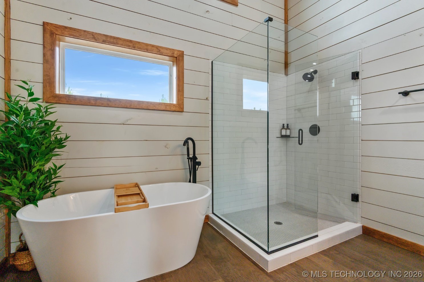 106 Red Holly Trail Property Photo 13