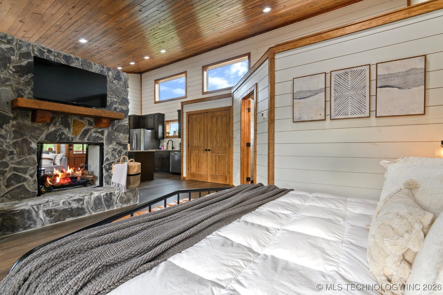 106 Red Holly Trail Property Photo 18