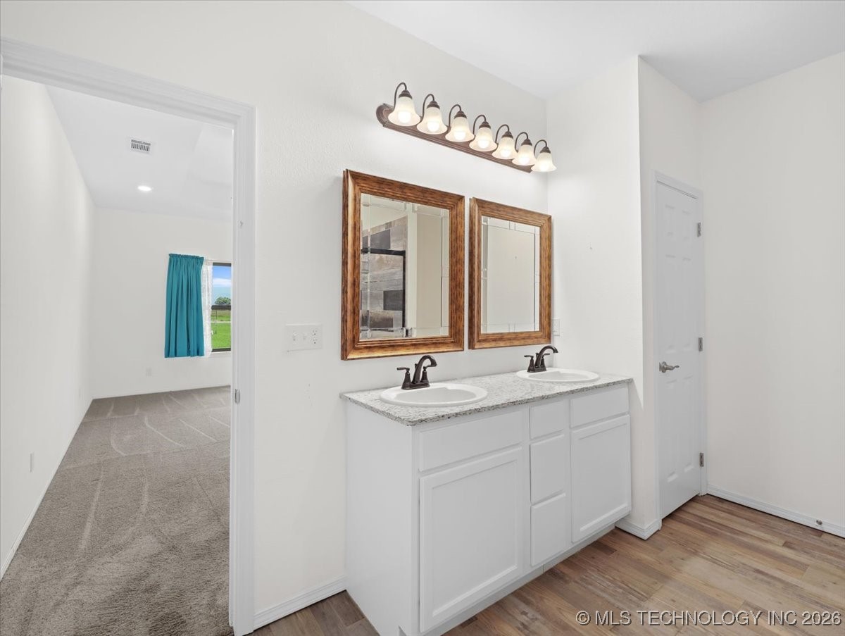 32160 Midway Road Property Photo 28