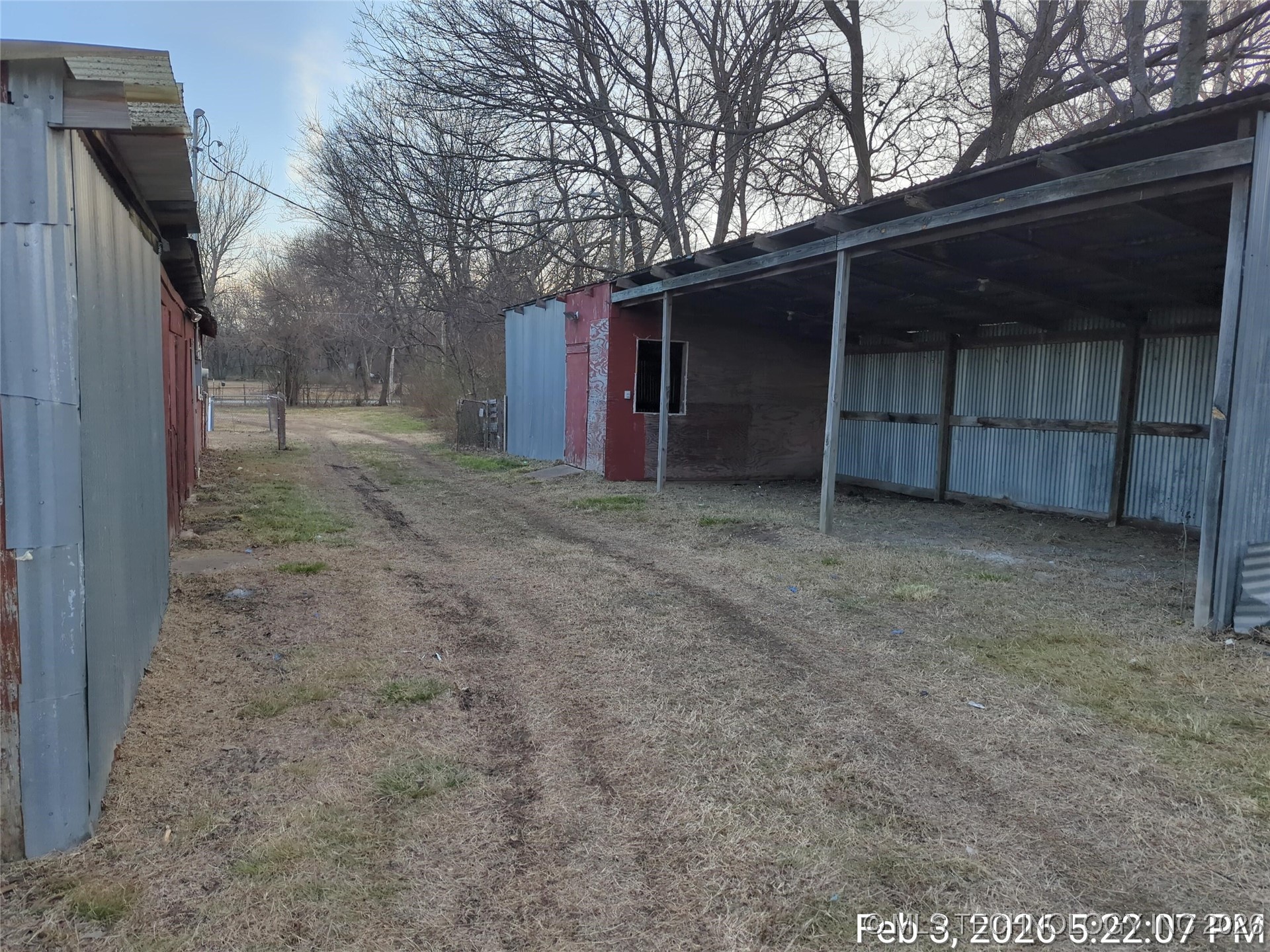 7591 W 75th Street Property Photo 4