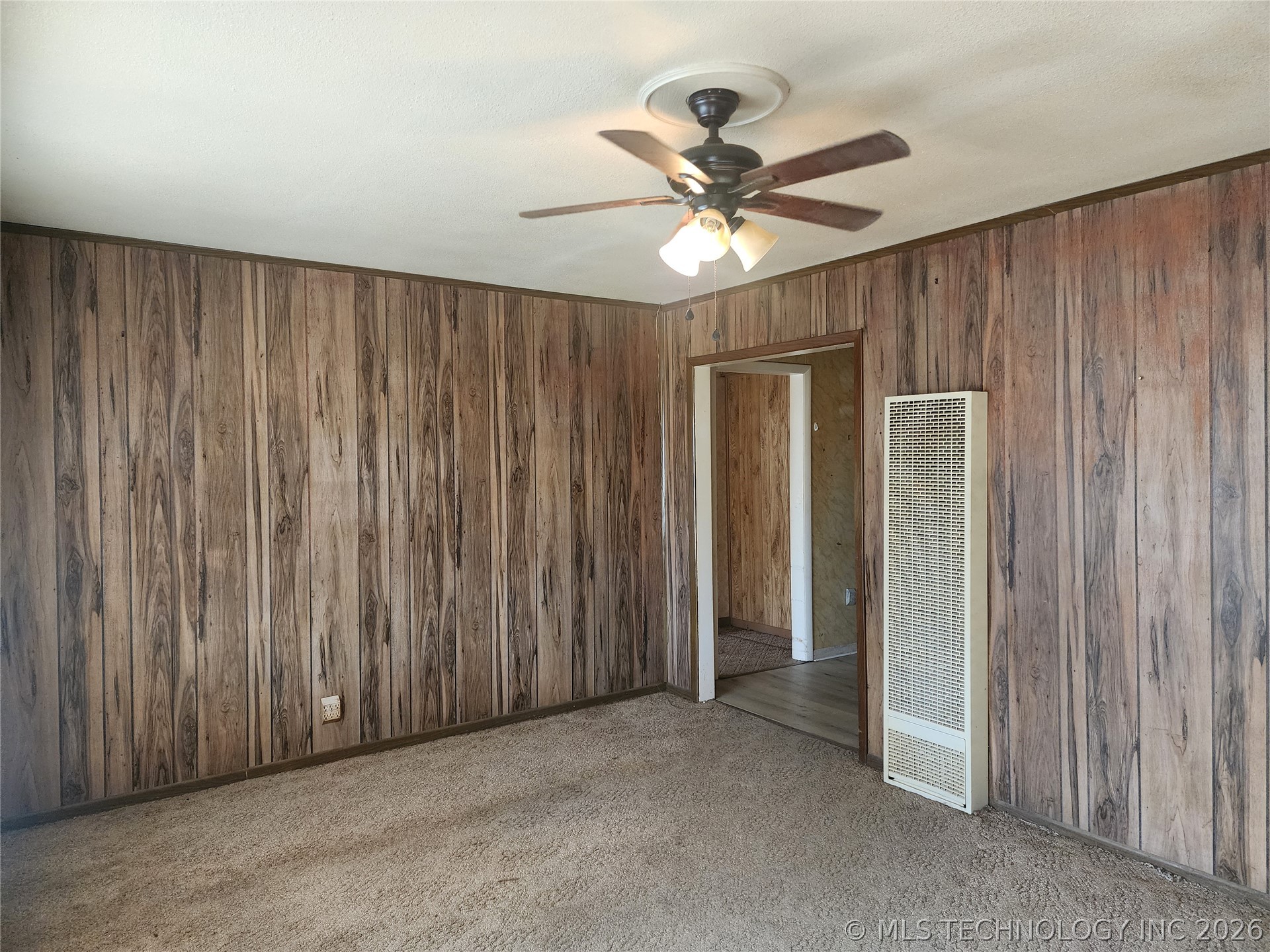 7591 W 75th Street Property Photo 7