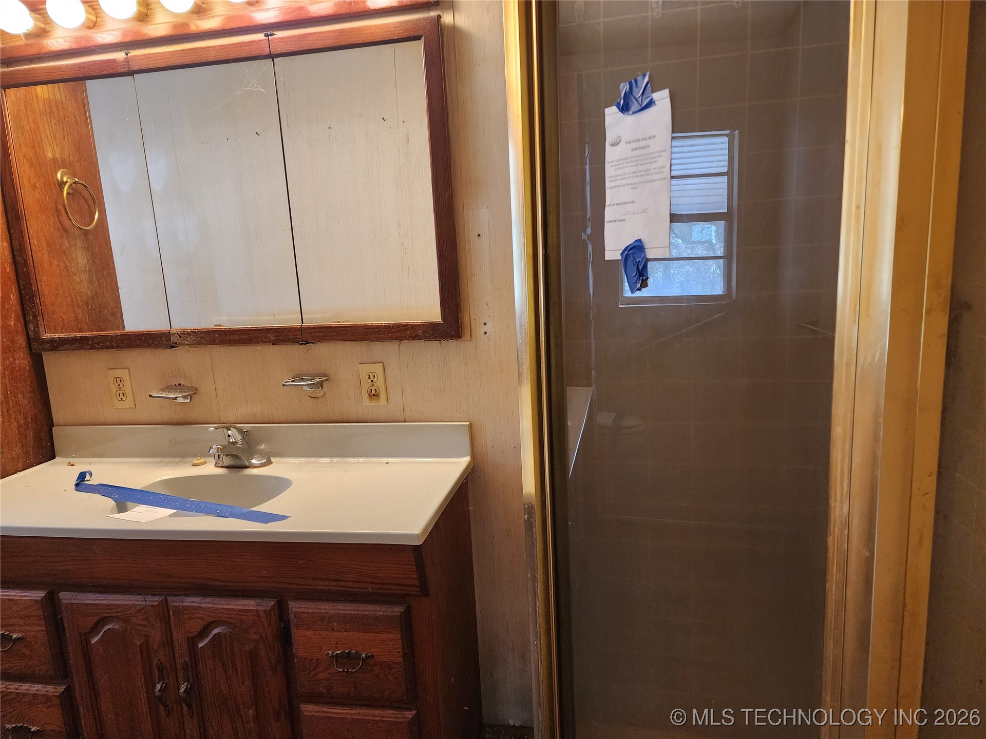 7591 W 75th Street Property Photo 19