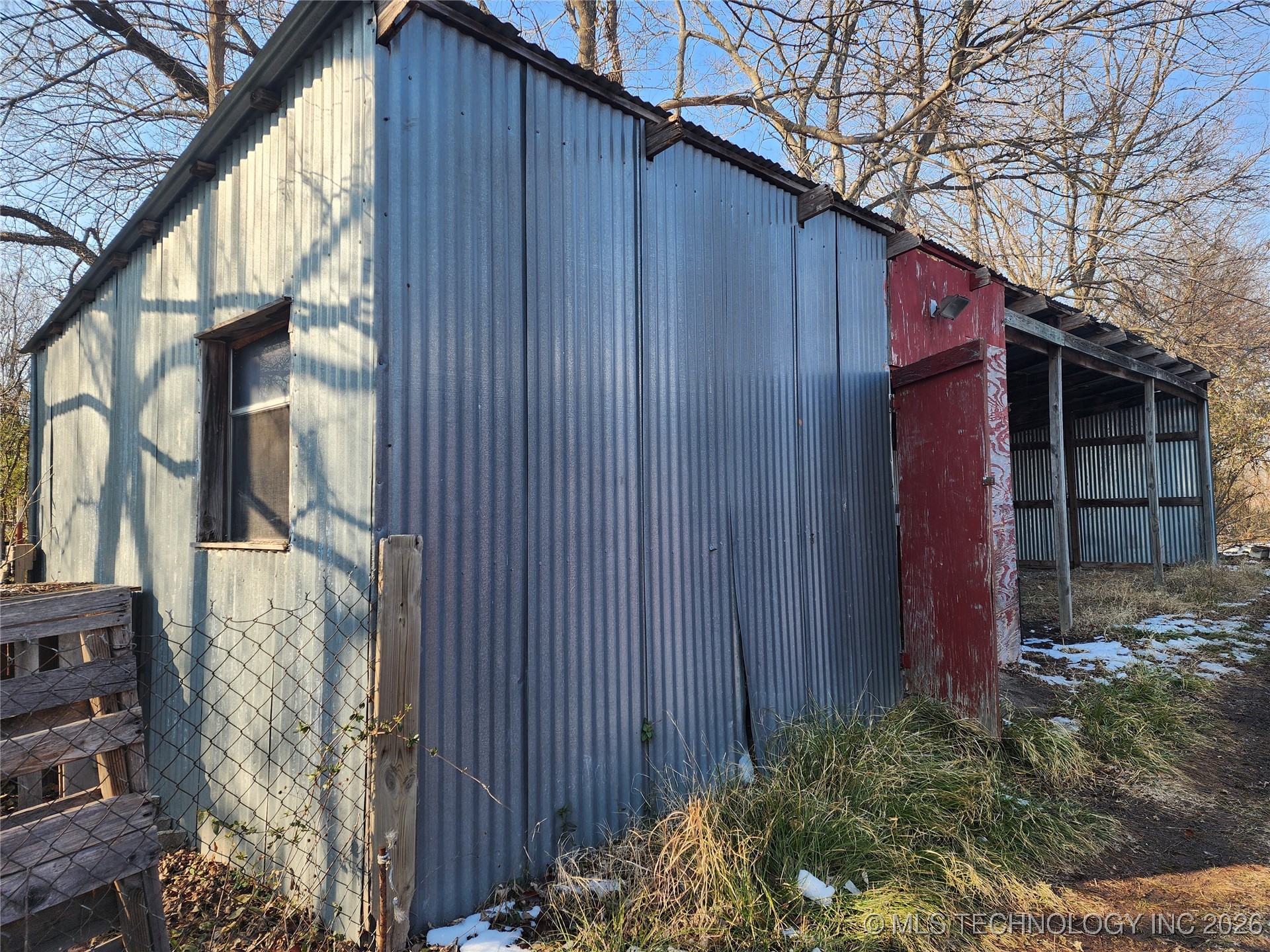 7591 W 75th Street Property Photo 21