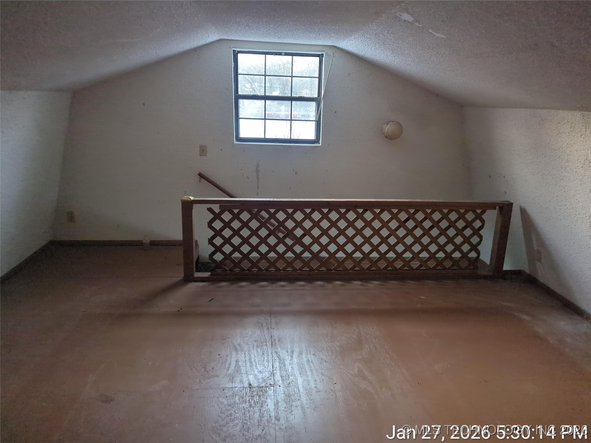 7591 W 75th Street Property Photo 28