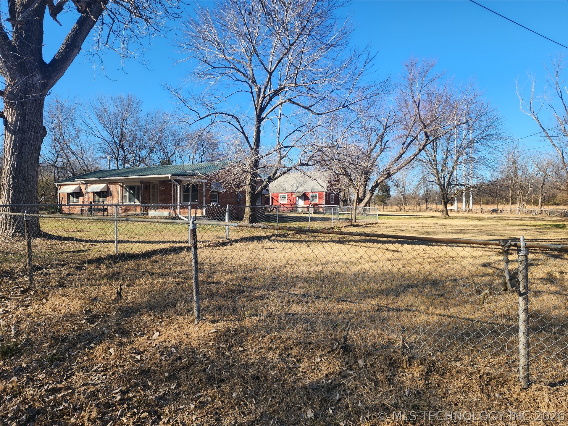 7591 W 75th Street Property Photo 34