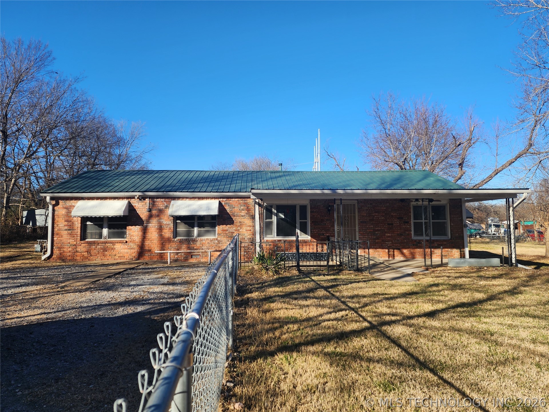 7591 W 75th Street Property Photo 35