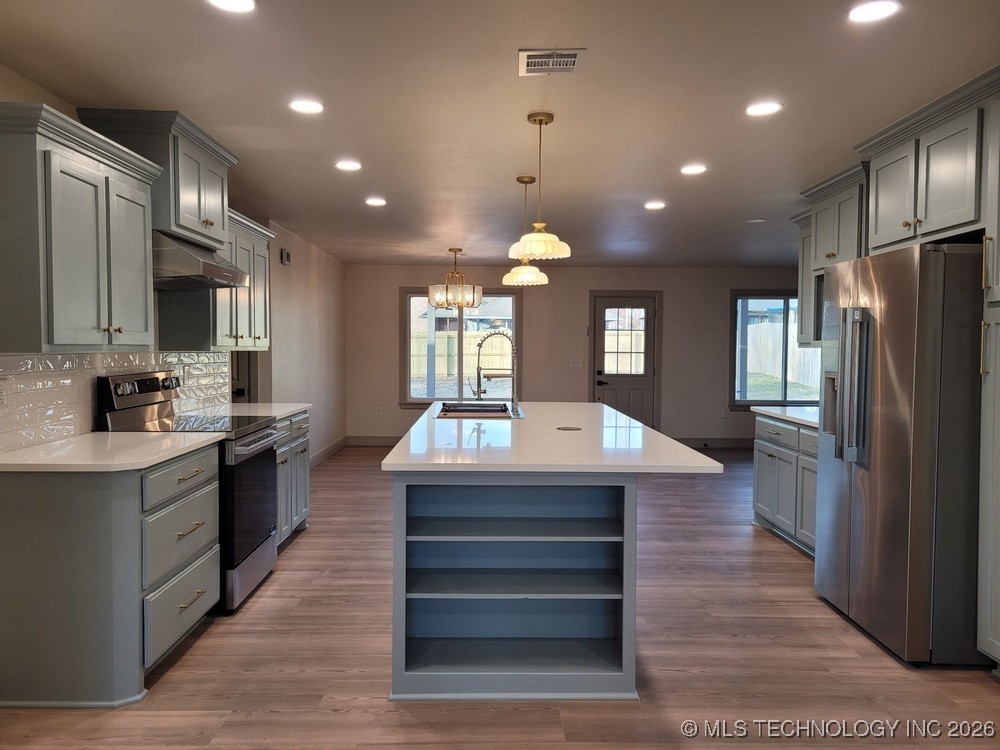 503 Kim Street Property Photo 12