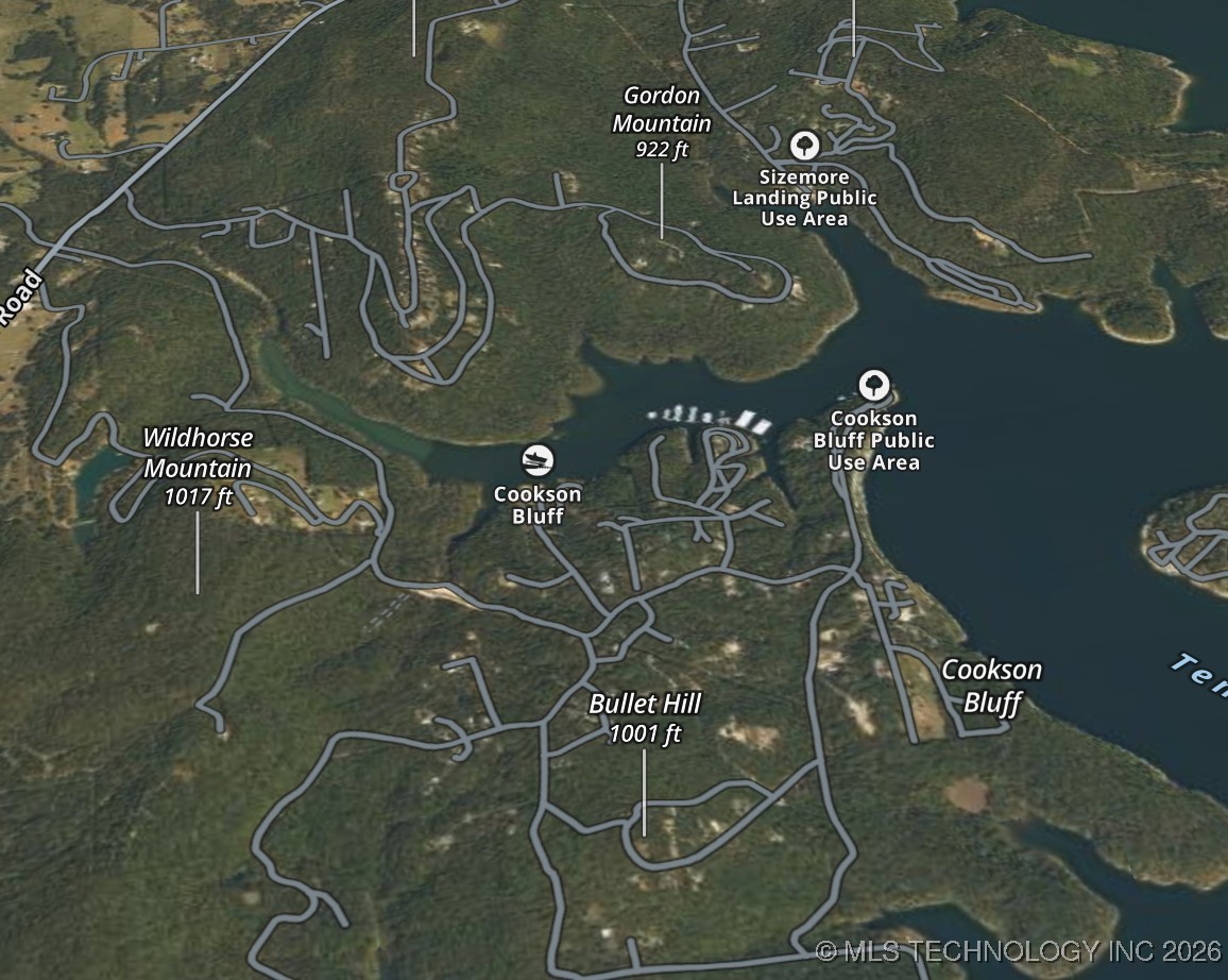 Red Fox Road Property Photo 3